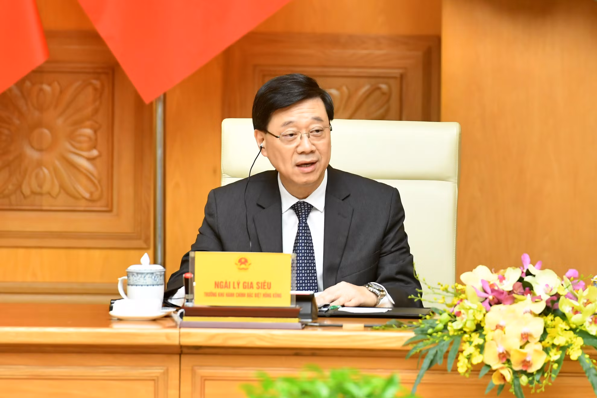 Trưởng Khu hành chính đặc biệt Hồng Kông (Trung Quốc) Lý Gia Siêu phát biểu tại Tọa đàm doanh nghiệp Việt Nam-Hồng Kông (Trung Quốc).
