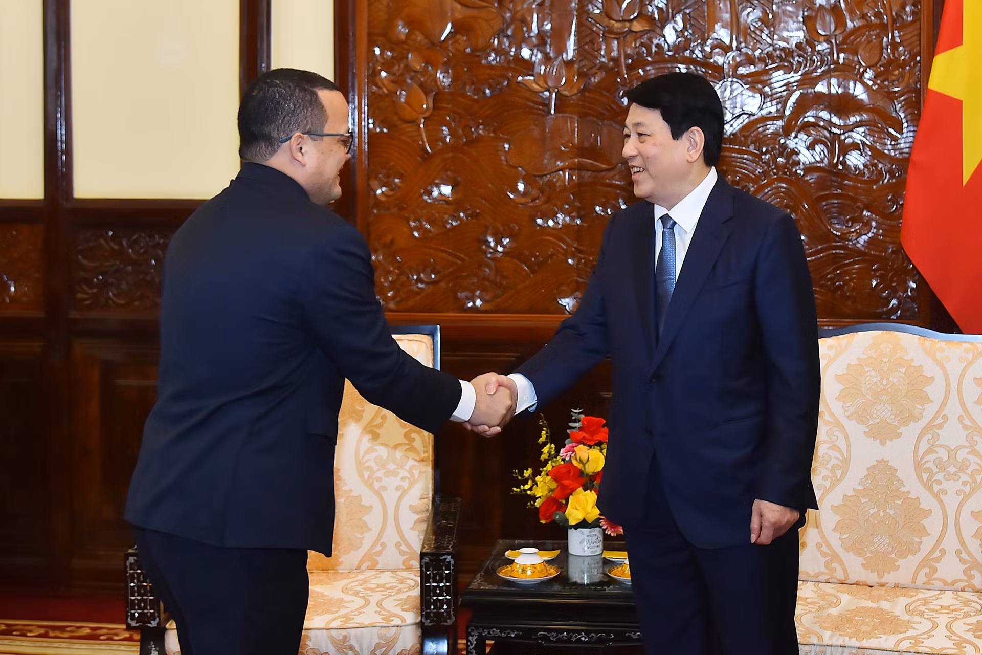 Chủ tịch nước Lương Cường đón Đại sứ Cộng hoà Dominicana Jaime Francisco Rodriguez tại buổi tiếp.