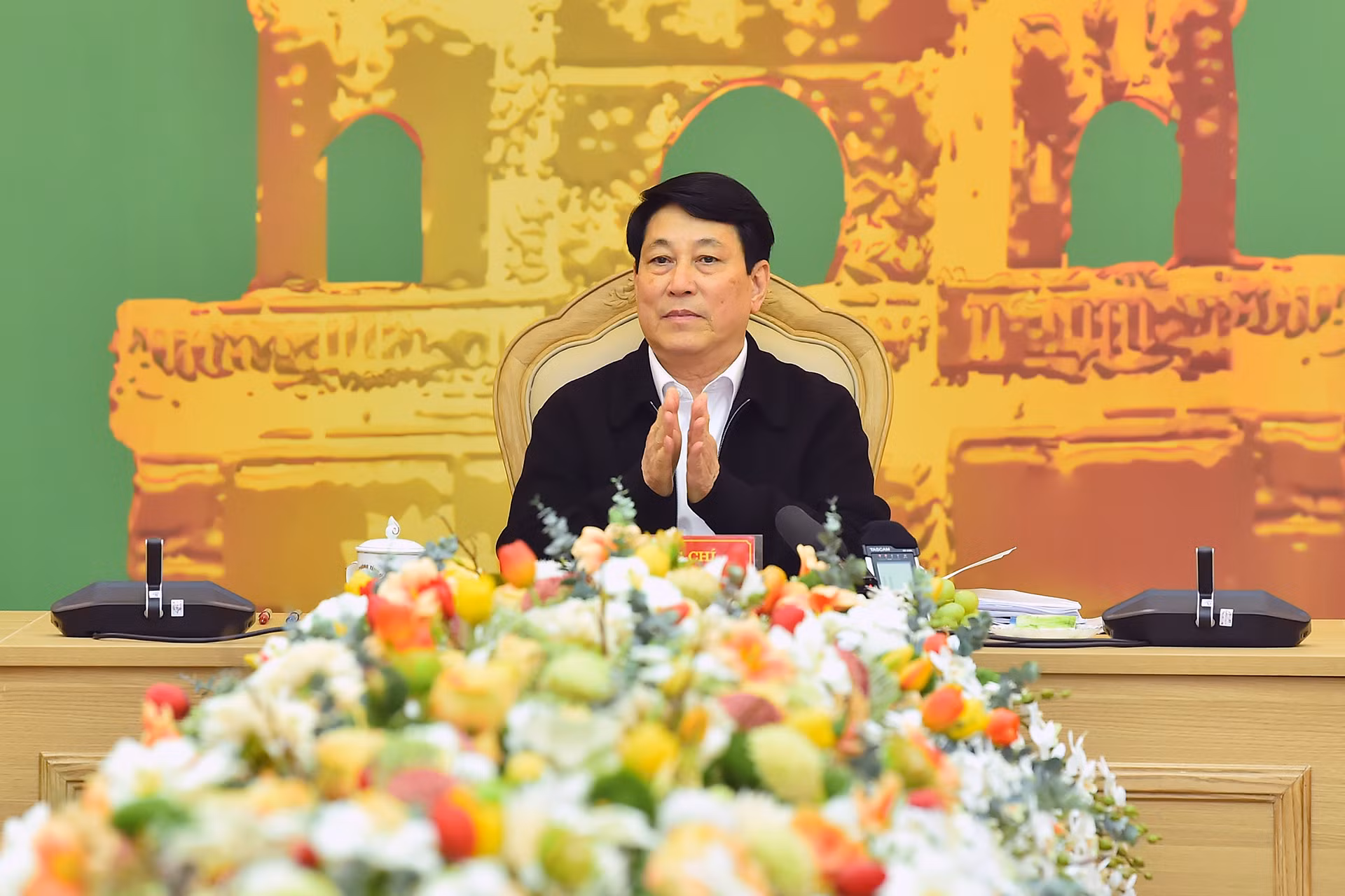 Chủ tịch nước Lương Cường chủ trì hội nghị Công bố quyết định.