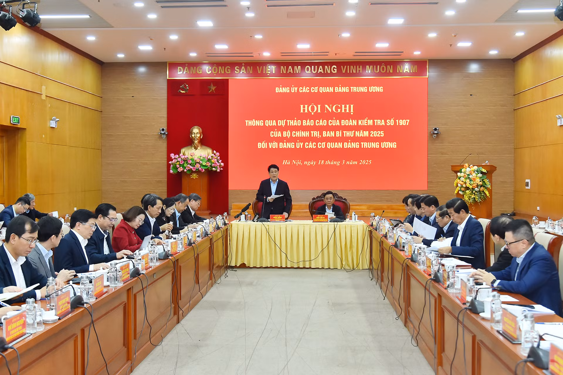 Quang cảnh Hội nghị thông qua Dự thảo Báo cáo của Đoàn kiểm tra số 1907 của Bộ Chính trị, Ban Bí thư năm 2025 đối với Đảng ủy các cơ quan Đảng Trung ương.