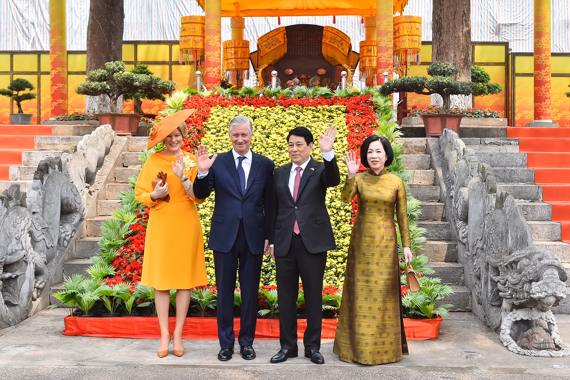 [Ảnh] Chủ tịch nước Lương Cường và Nhà vua Vương quốc Bỉ Philippe thăm Hoàng thành Thăng Long ảnh 6