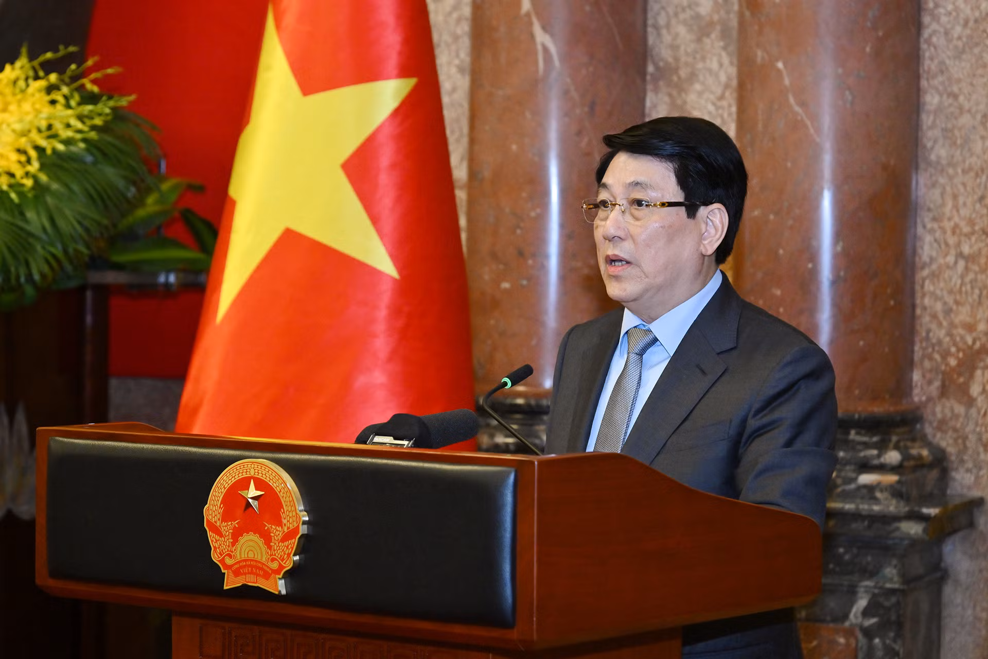 Chủ tịch nước Lương Cường phát biểu tại buổi gặp mặt.