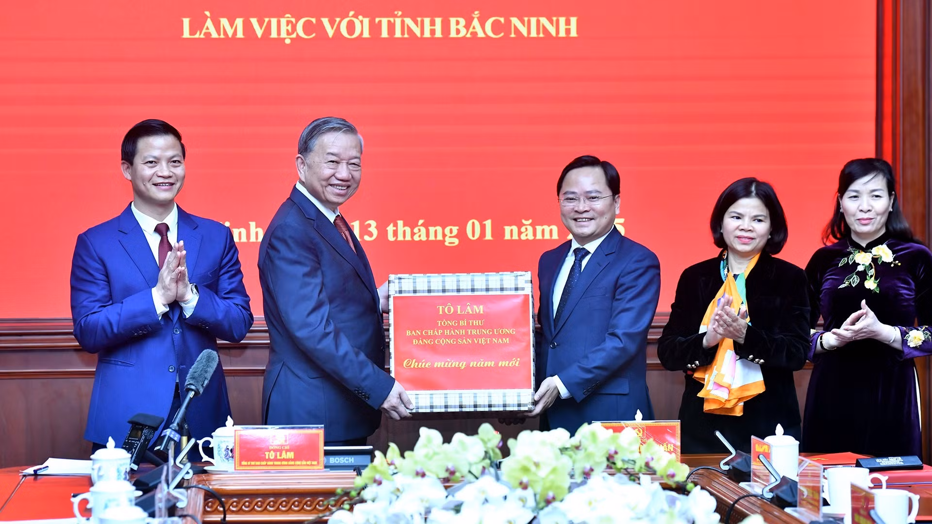 Tổng Bí thư Tô Lâm thăm và làm việc tại tỉnh Bắc Ninh.