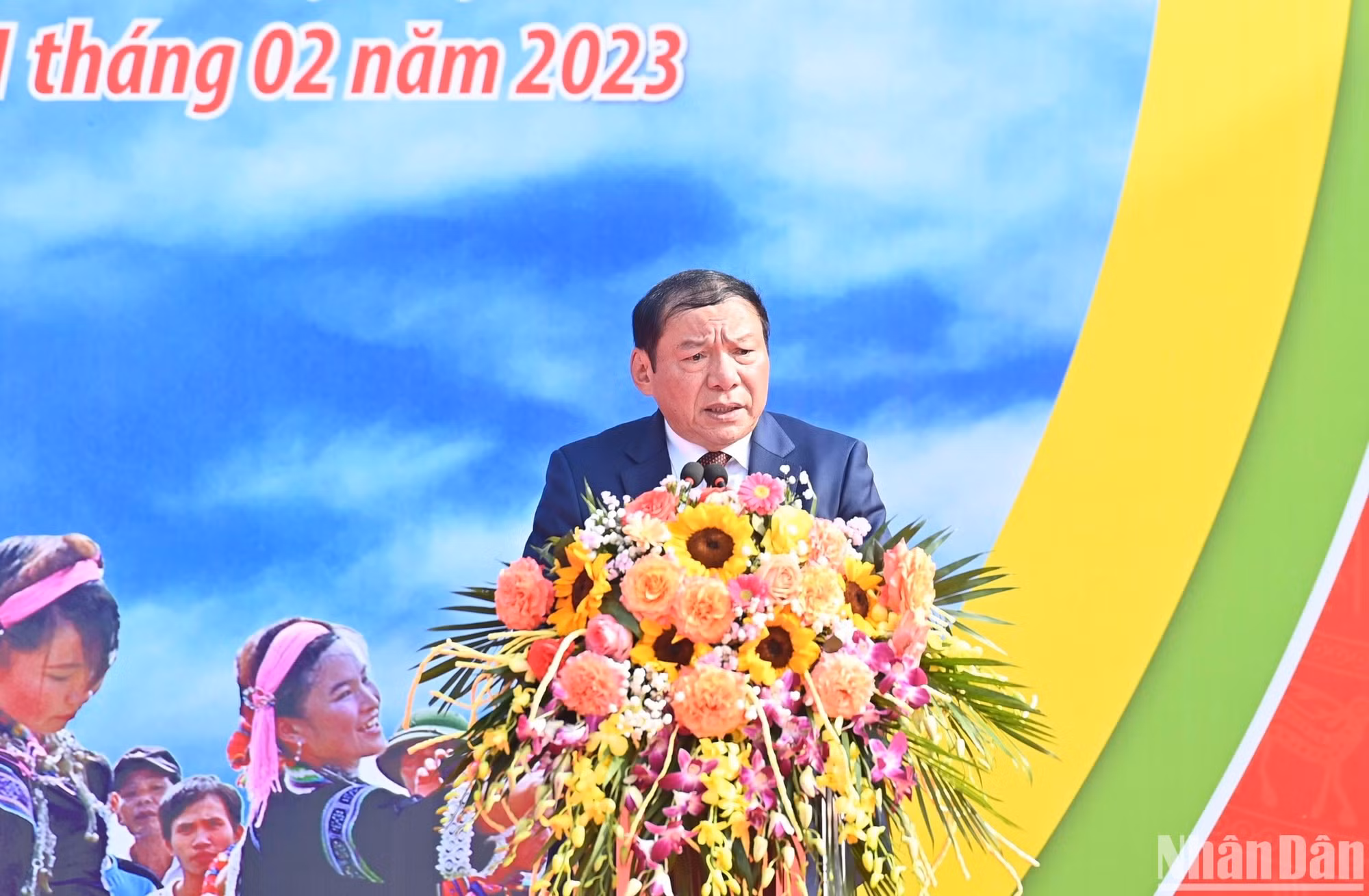 Bộ trưởng Văn hóa, Thể thao và Du lịch Nguyễn Văn Hùng phát biểu tại ngày hội.