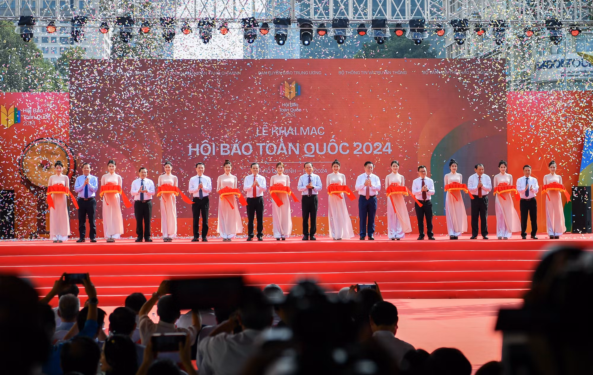 [Ảnh] Khai mạc Hội Báo toàn quốc năm 2024