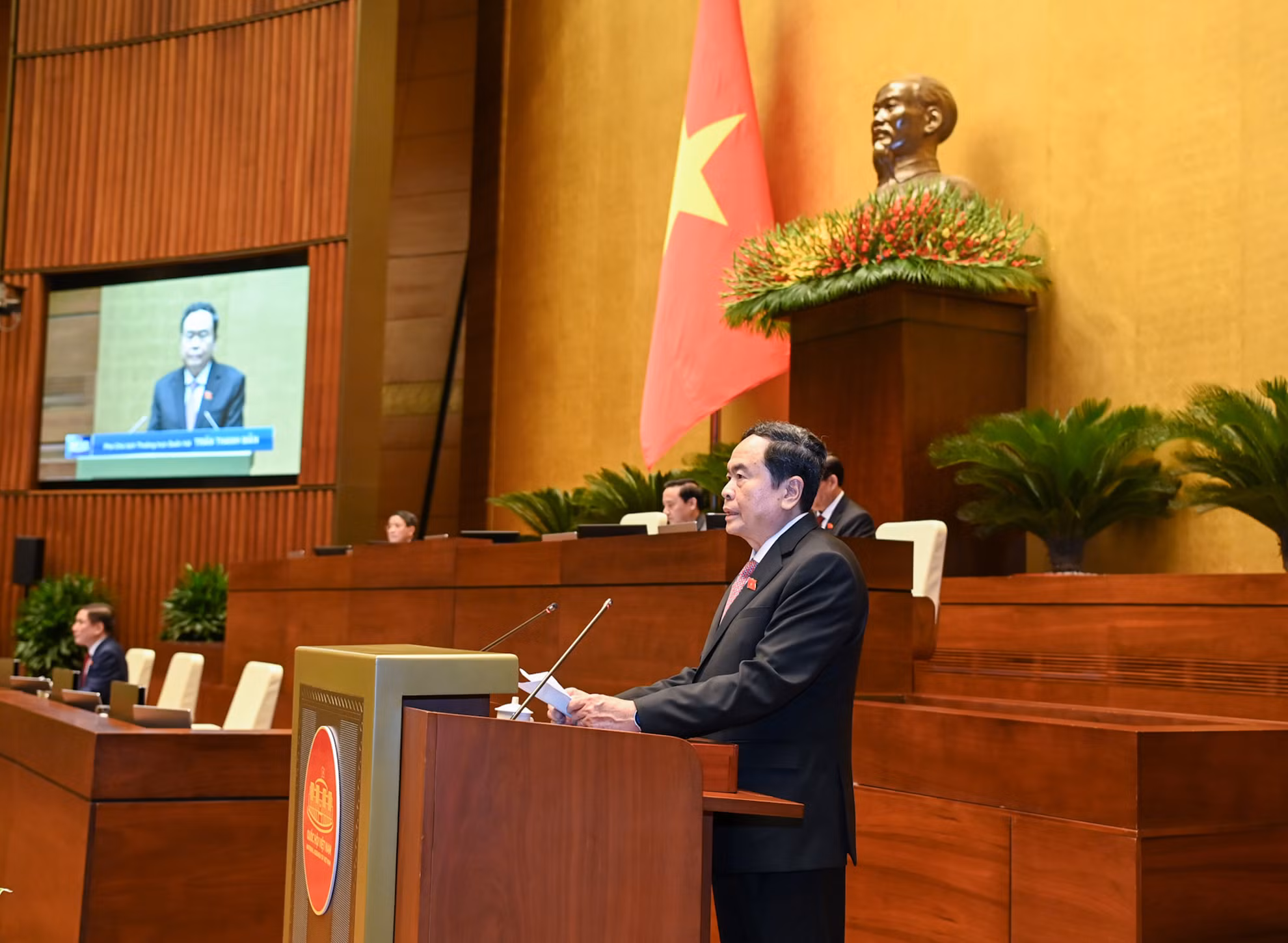 Phó Chủ tịch Thường trực Quốc hội điều hành hoạt động của Ủy ban Thường vụ Quốc hội và Quốc hội Trần Thanh Mẫn phát biểu khai mạc kỳ họp.