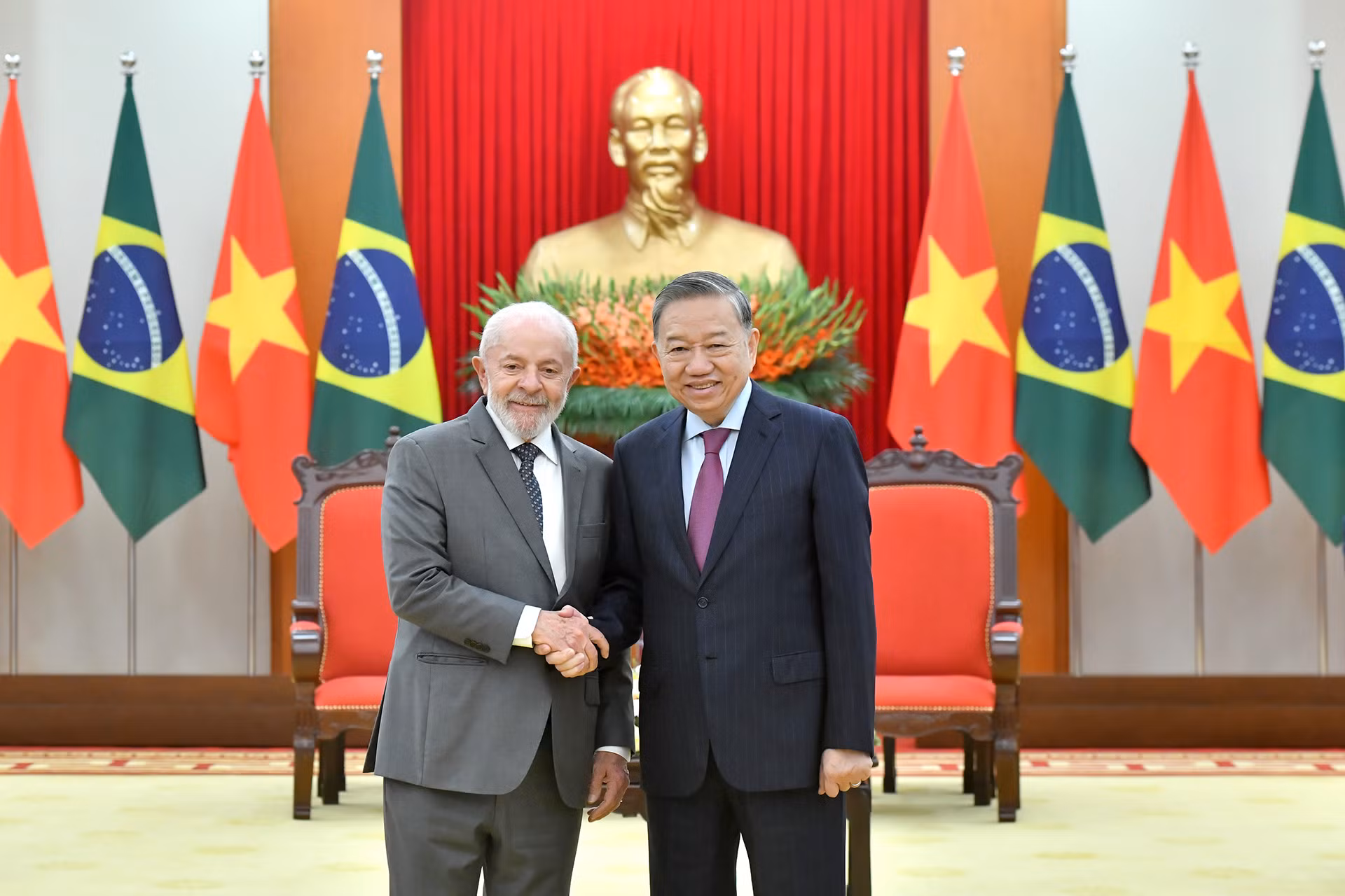 Tổng Bí thư Tô Lâm với Tổng thống Cộng hòa Liên bang Brazil Luiz Inácio Lula da Silva.
