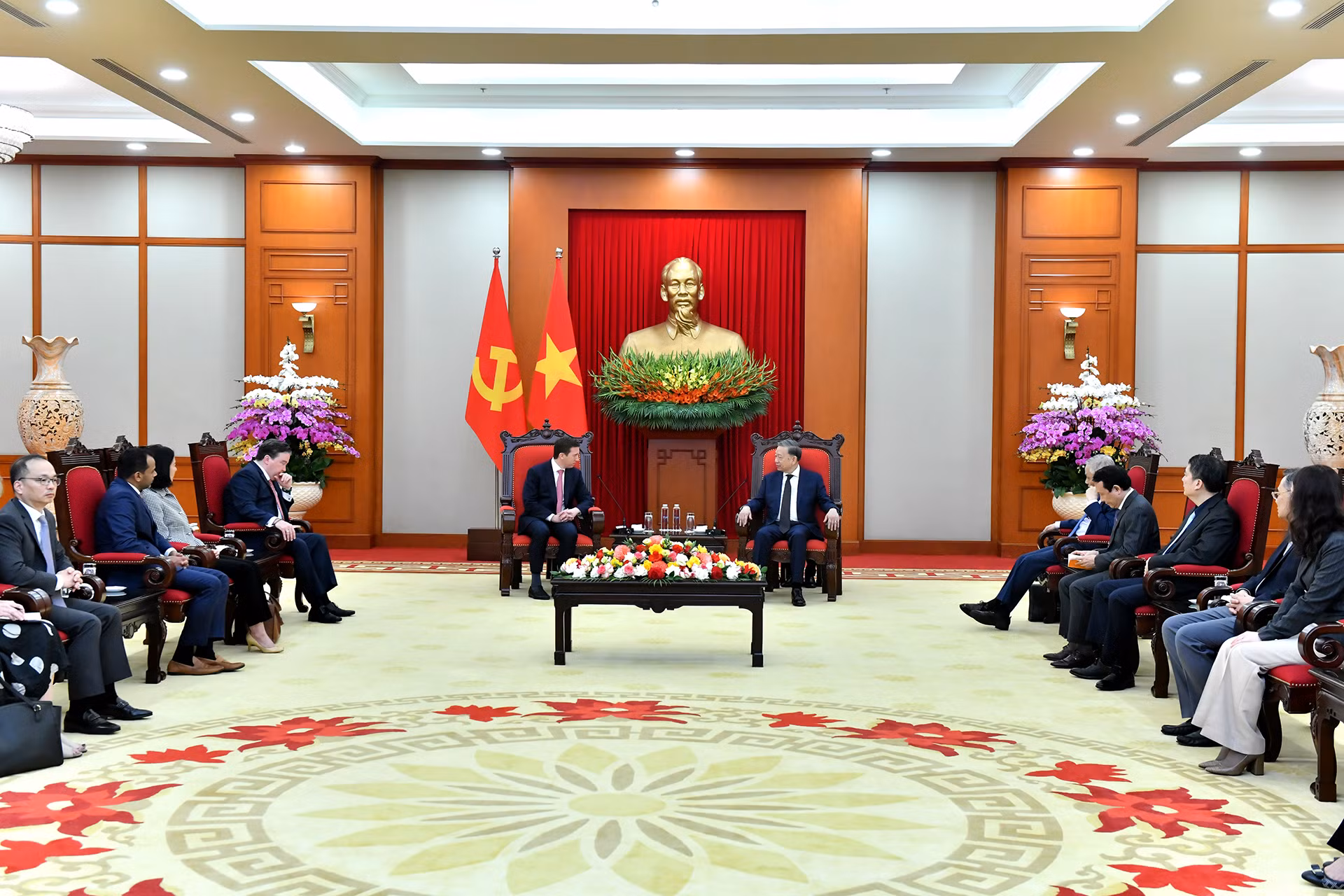 Quang cảnh buổi tiếp tại trụ sở Trung ương Đảng.