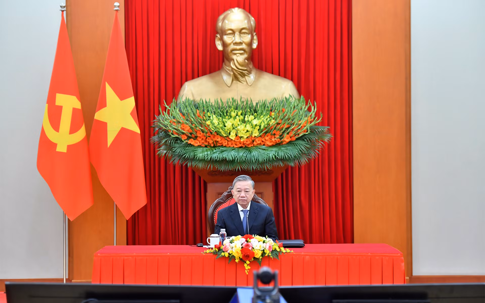 Tổng Bí thư Tô Lâm phát biểu tại cuộc điện đàm.