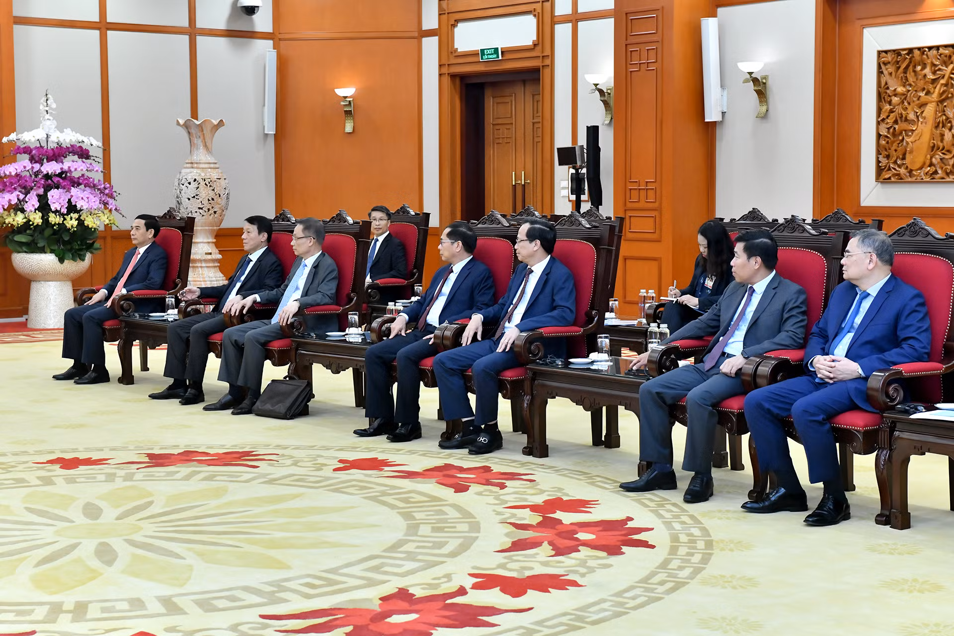 Các đại biểu Việt Nam tham dự buổi tiếp. Các đại biểu Việt Nam tham dự buổi tiếp.