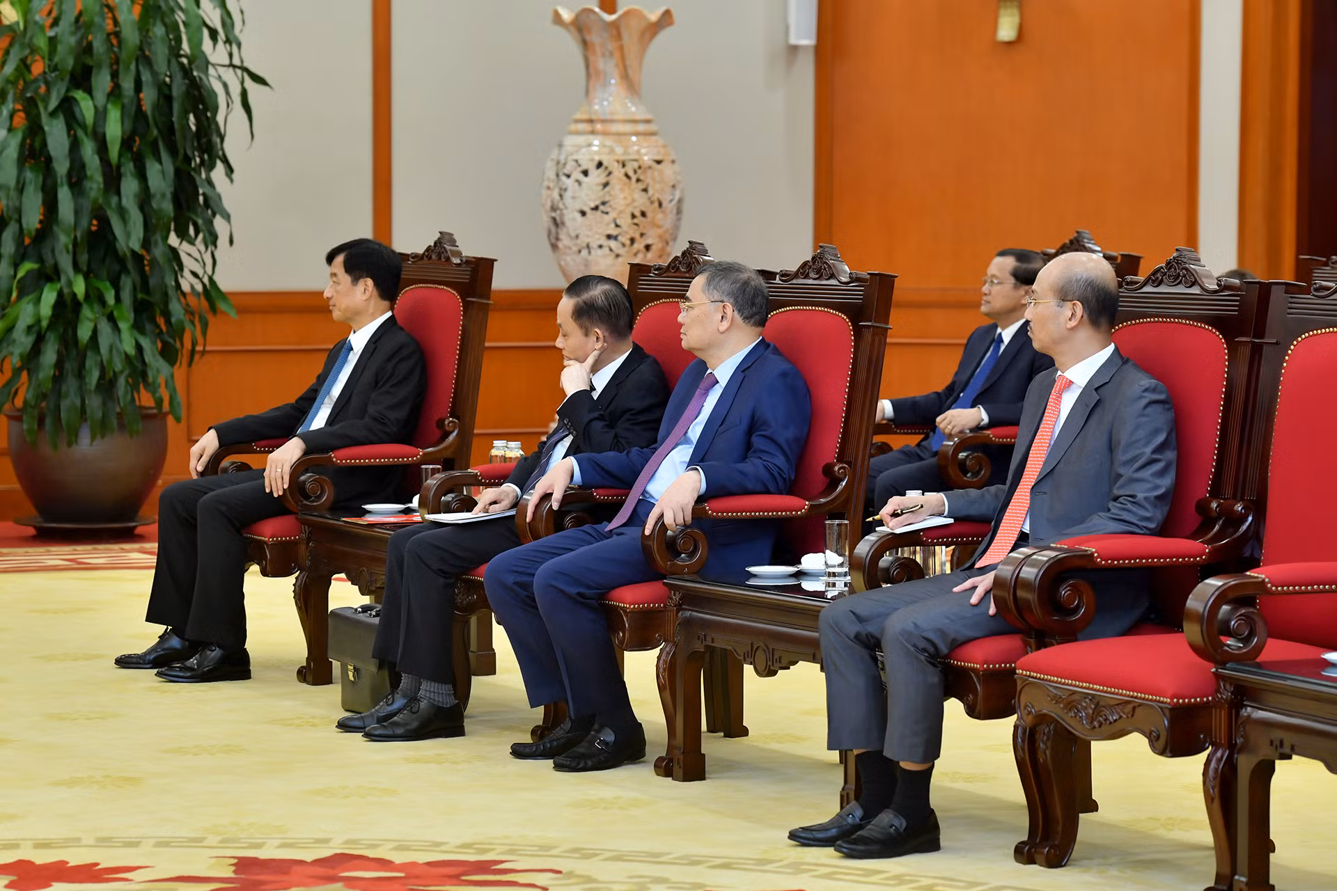 Các đại biểu Việt Nam tham dự buổi tiếp. Các đại biểu Việt Nam tham dự buổi tiếp.