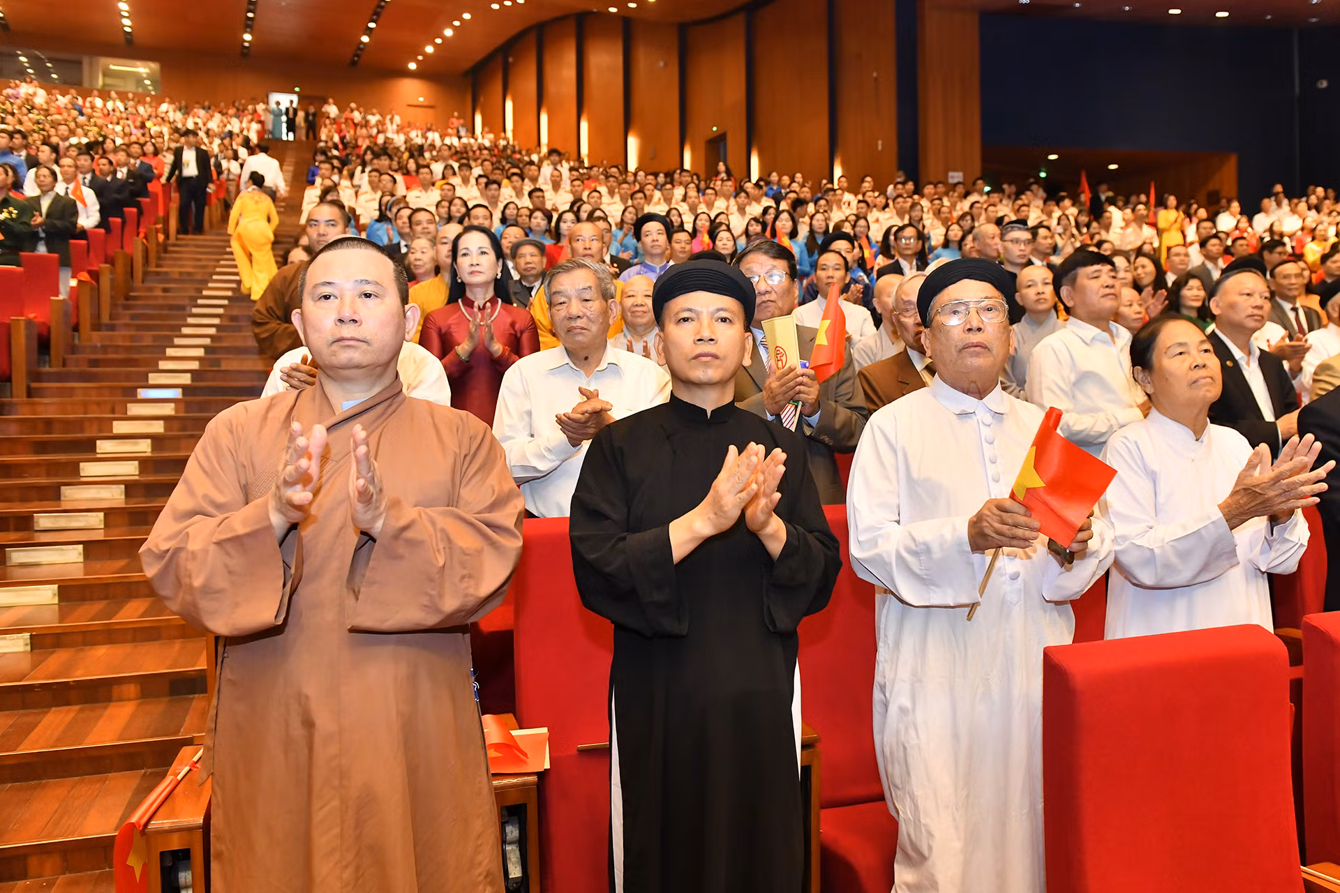 Các đại biểu dự Lễ kỷ niệm.