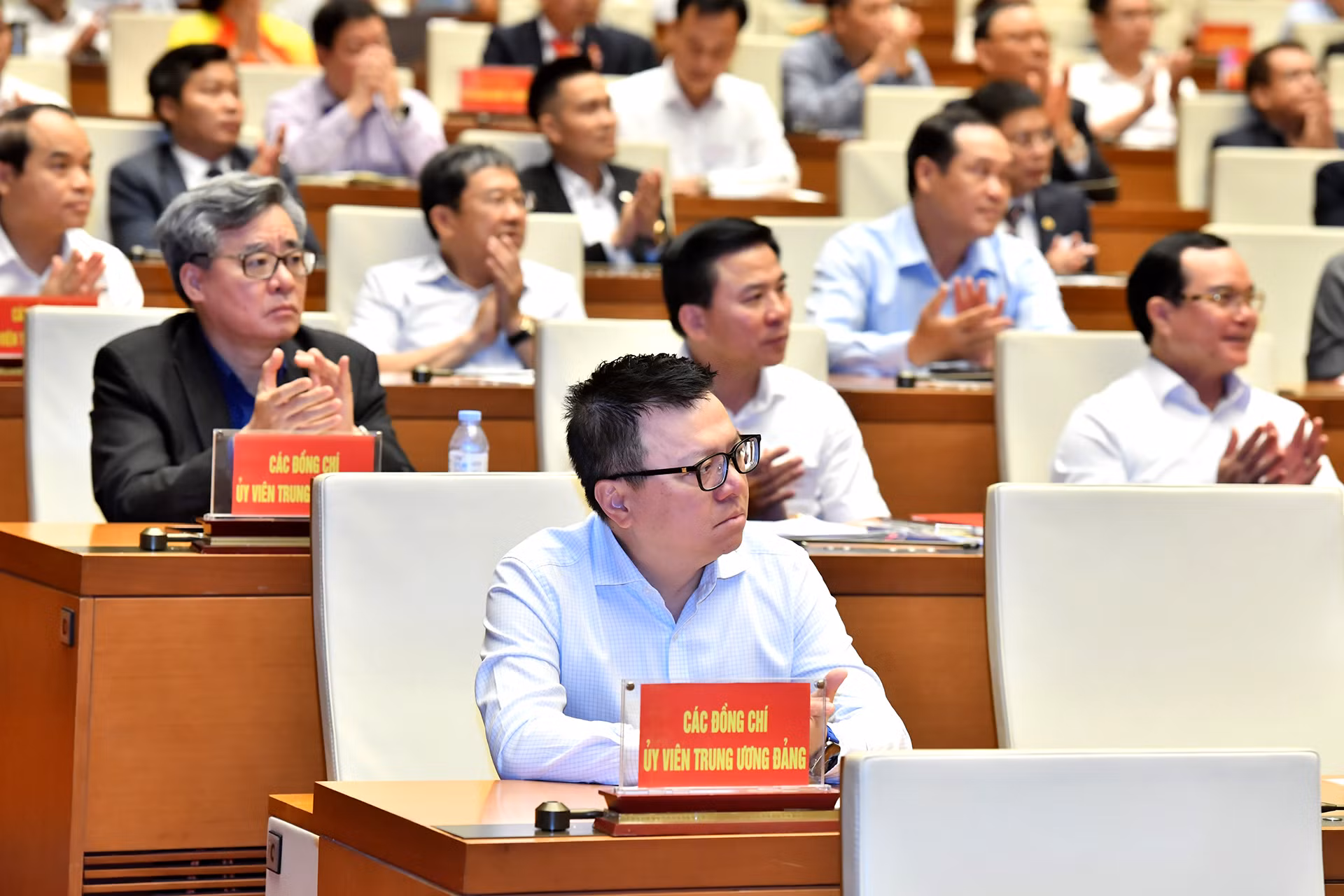 Các đại biểu tham dự hội nghị. Các đại biểu tham dự hội nghị.