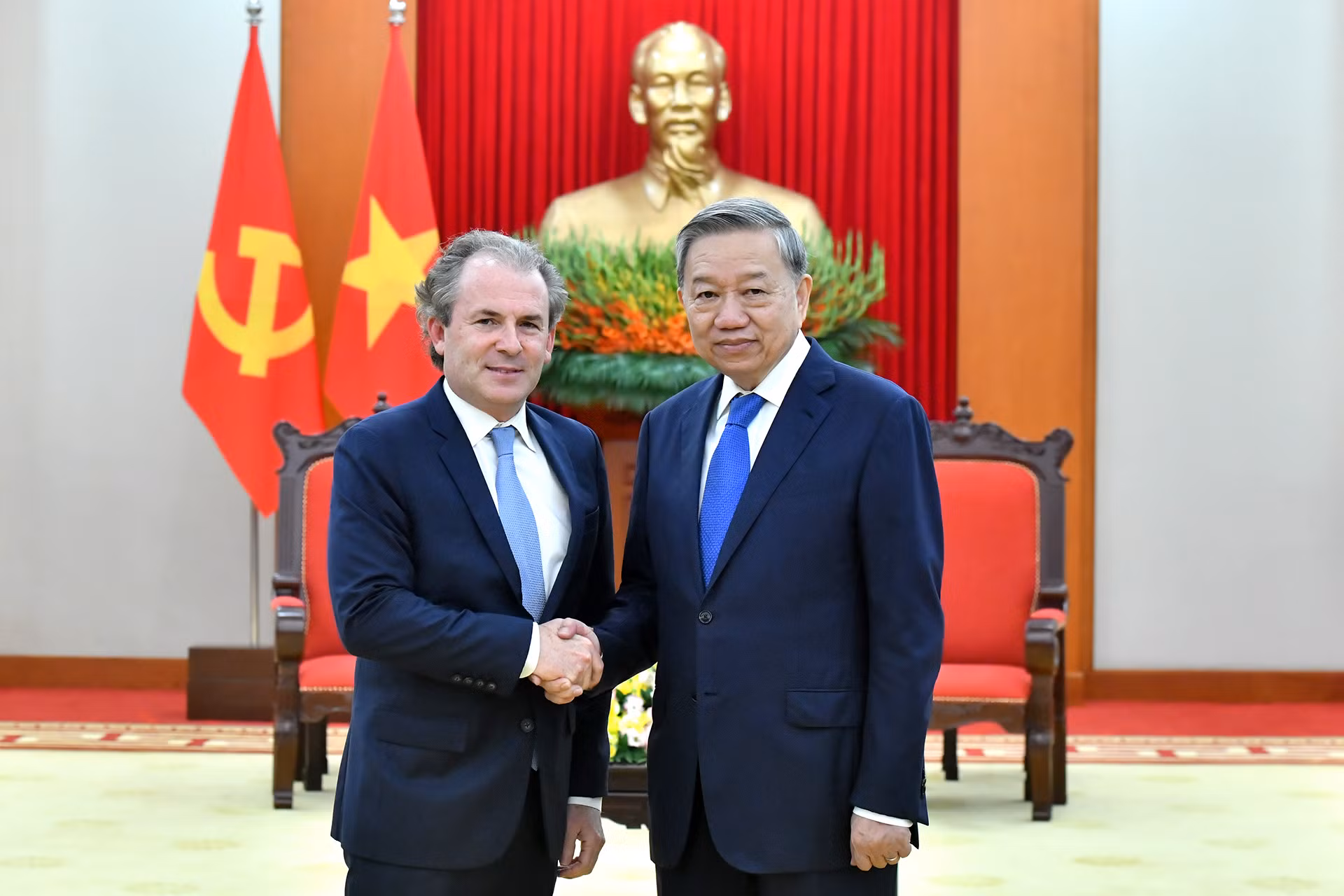 Tổng Bí thư Tô Lâm với ông Daniel Rosen. Tổng Bí thư Tô Lâm với ông Daniel Rosen.