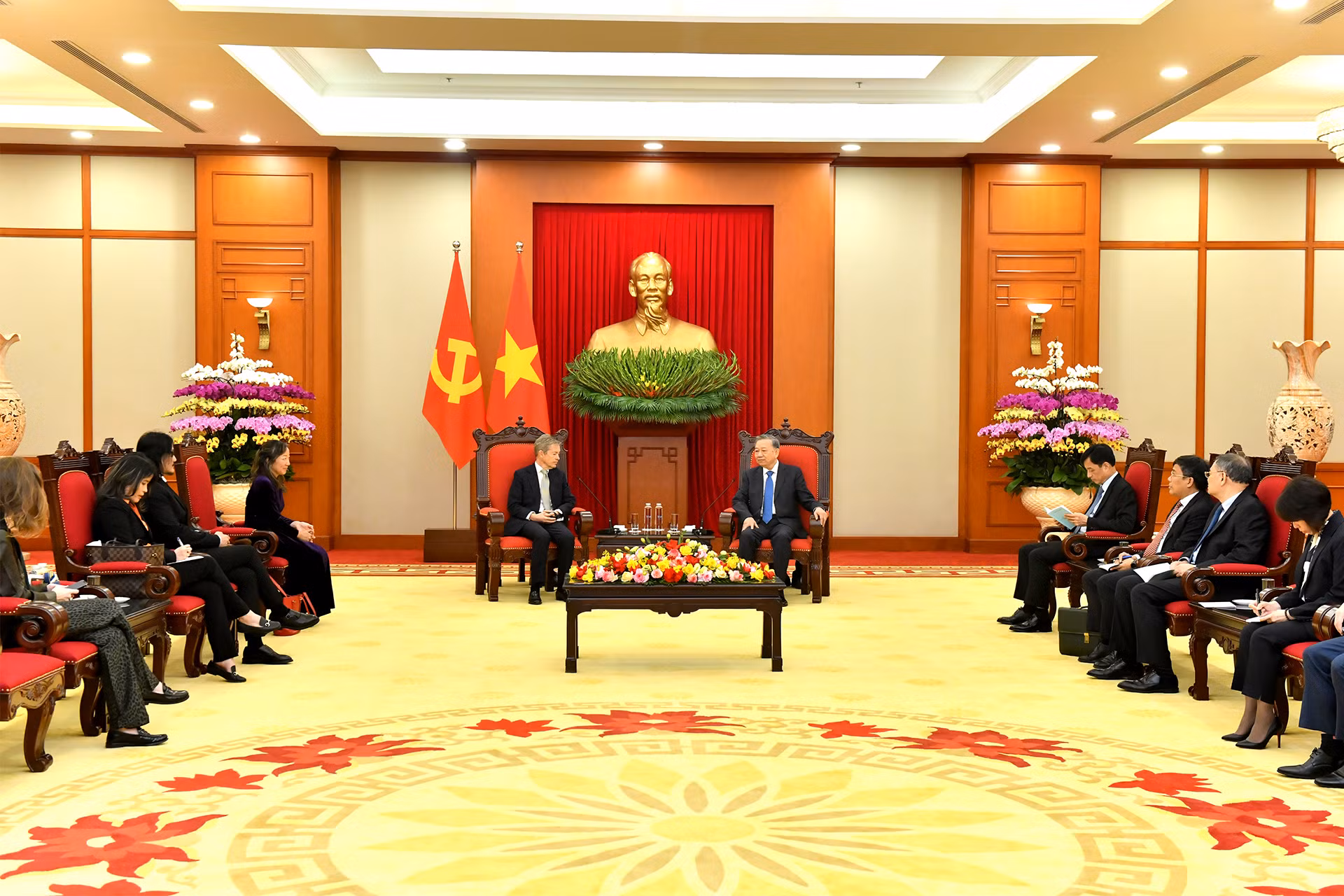 Quang cảnh buổi tiếp tại Trụ sở Trung ương Đảng.