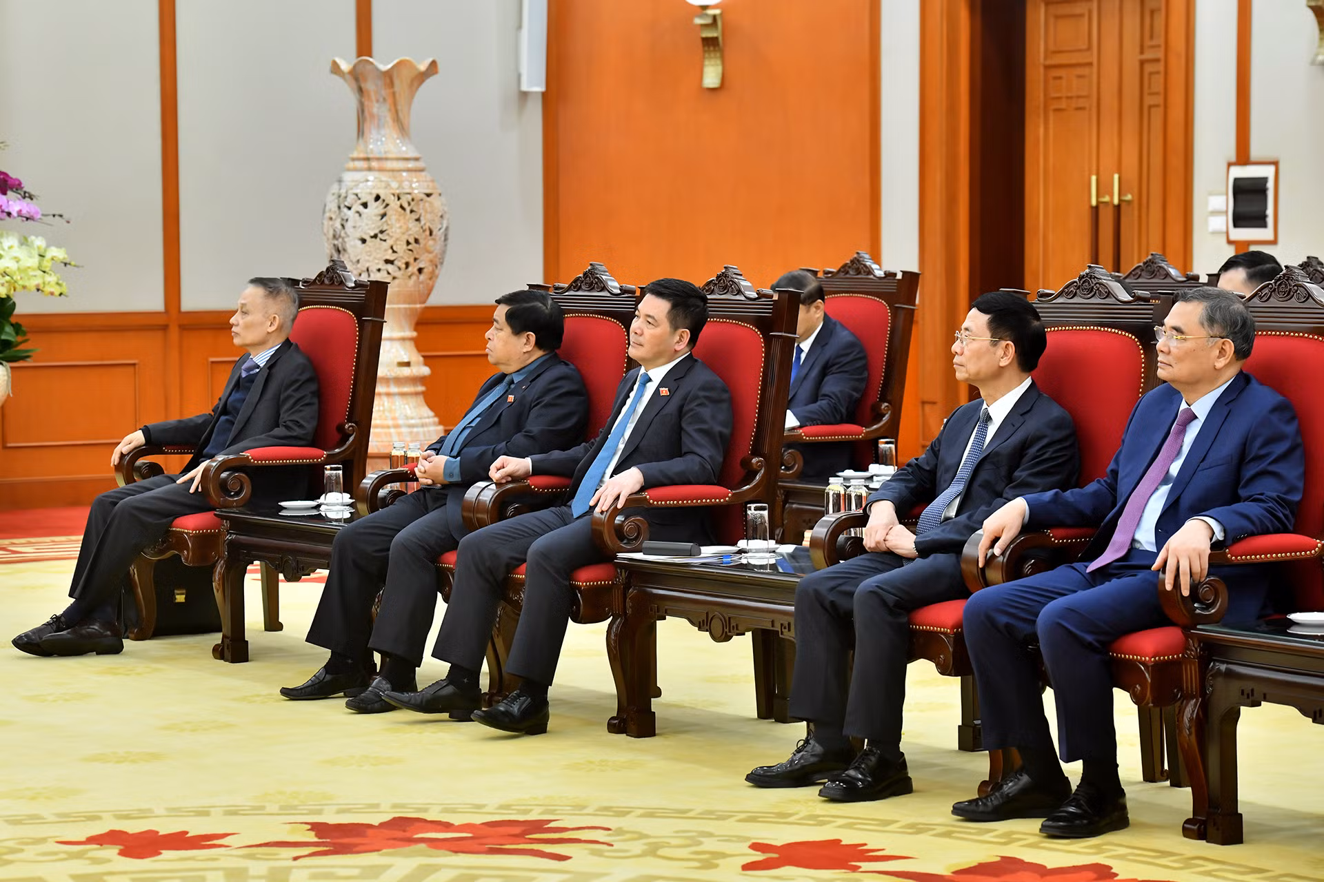 Các đại biểu Việt Nam tham dự buổi tiếp. Các đại biểu Việt Nam tham dự buổi tiếp.