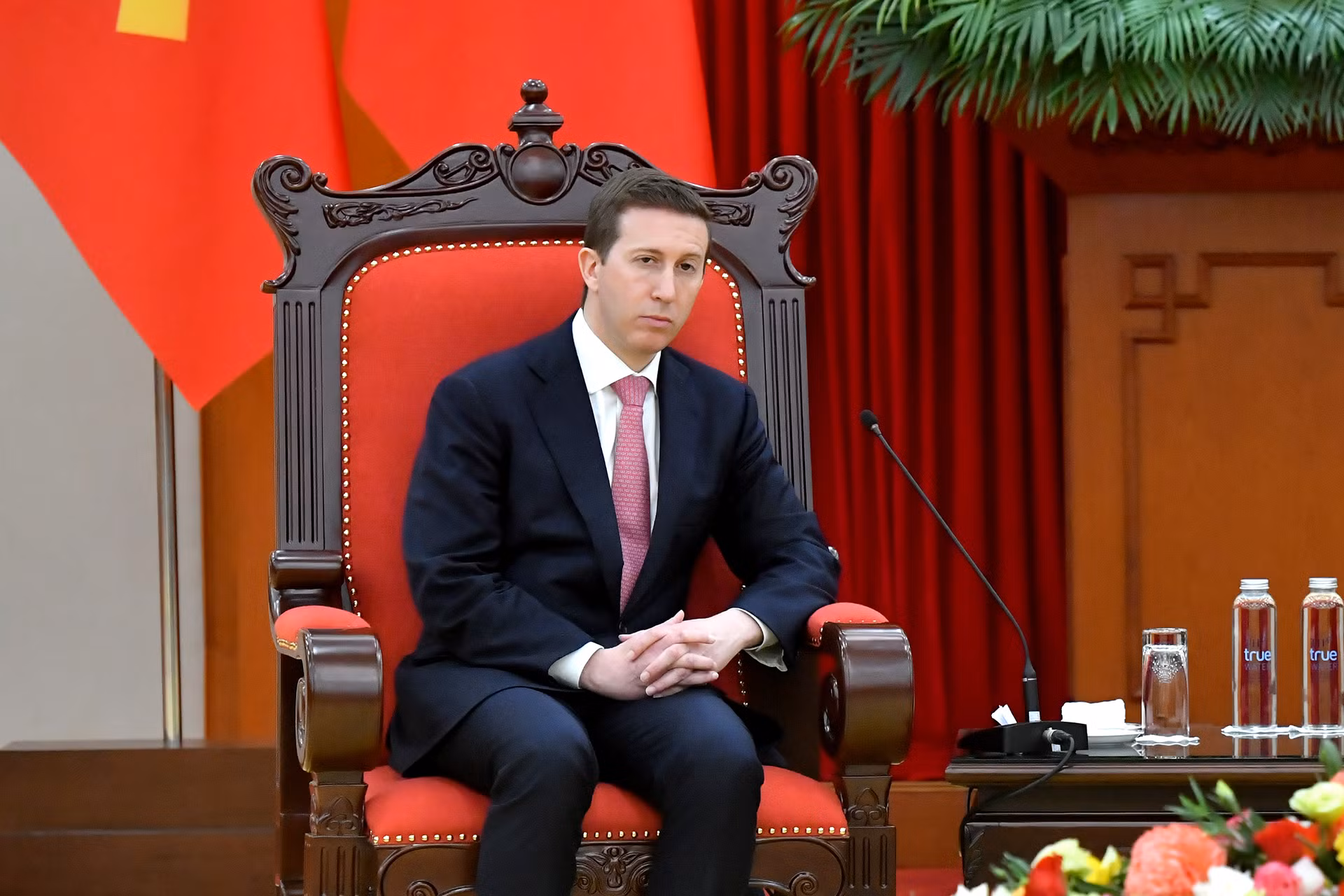Ông Jeffrey David Perlman, Tổng Giám đốc Quỹ đầu tư Warburg Pincus tại buổi tiếp.