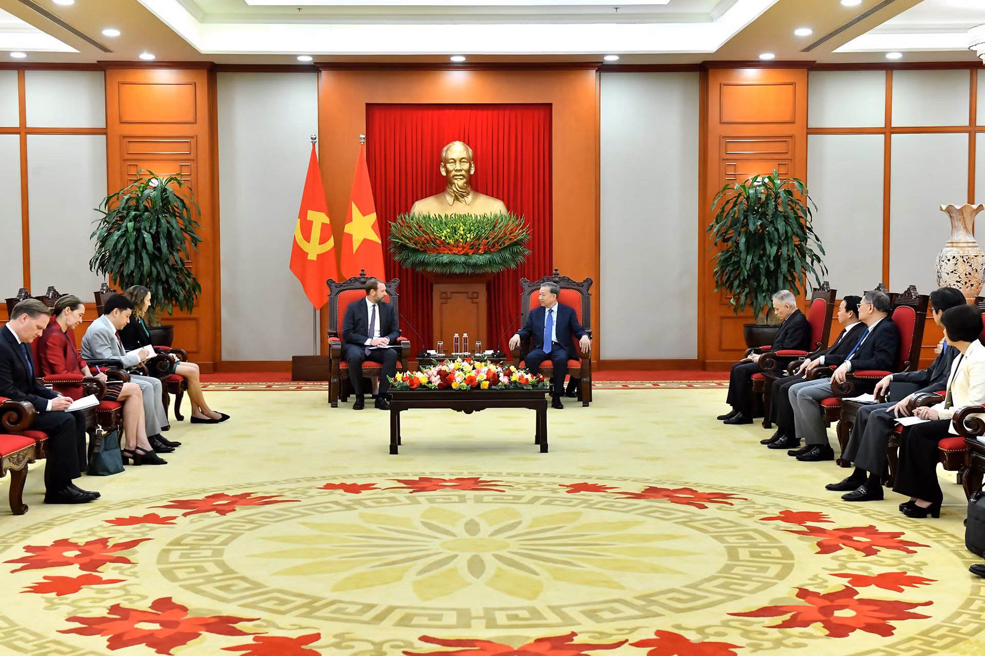 Quang cảnh buổi tiếp tại Trụ sở Trung ương Đảng.