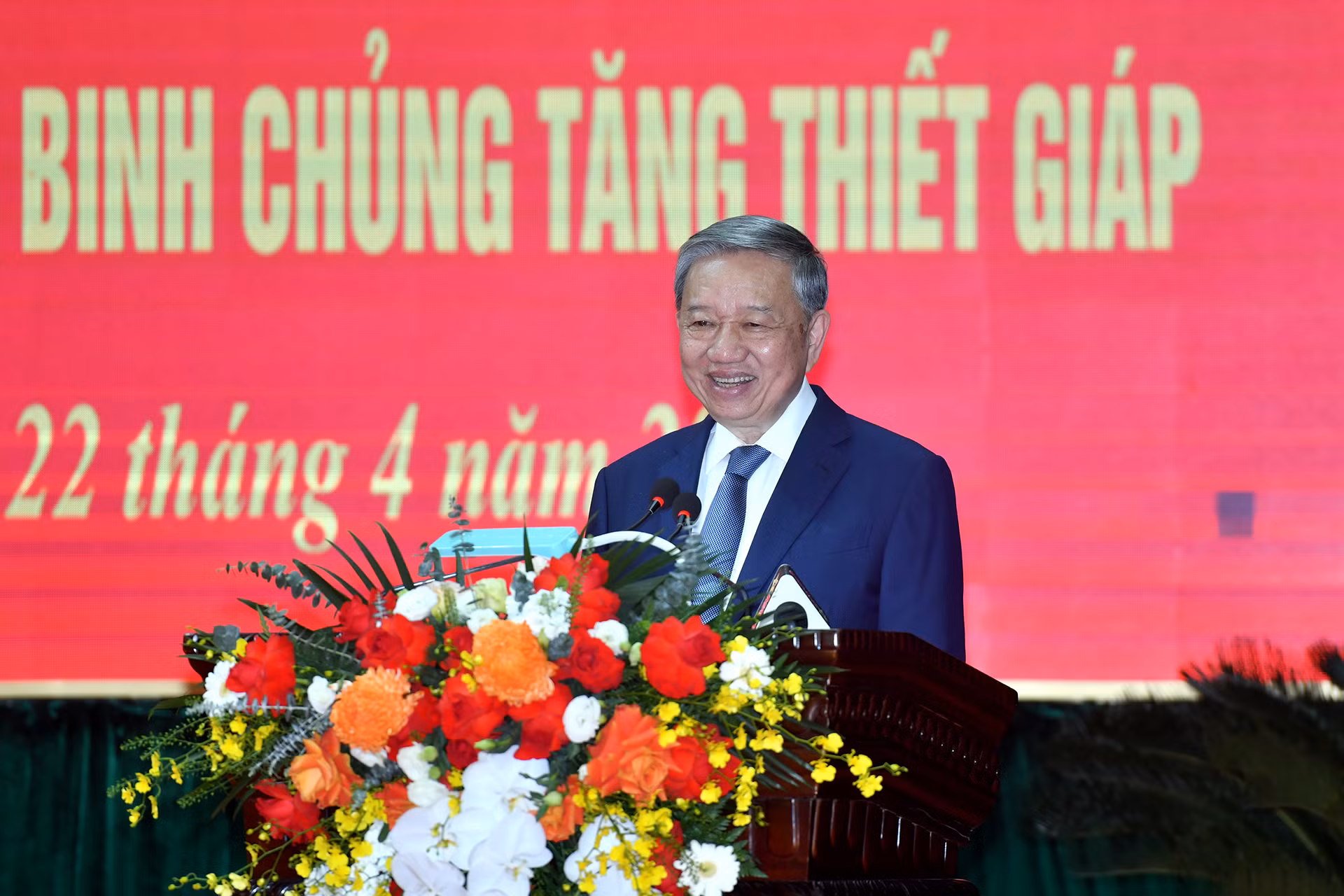 Tổng Bí thư Tô Lâm, Bí thư Quân ủy Trung ương phát biểu tại buổi làm việc.