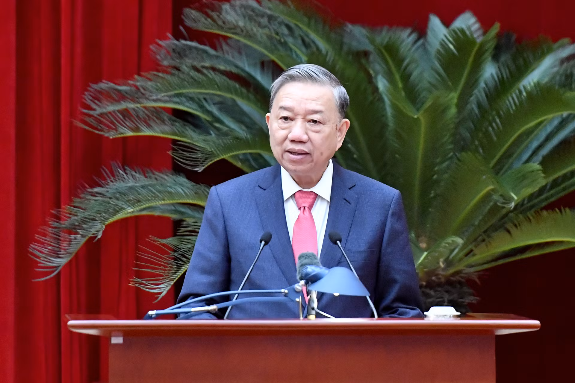 Tổng Bí thư Tô Lâm phát biểu chỉ đạo hội nghị.
