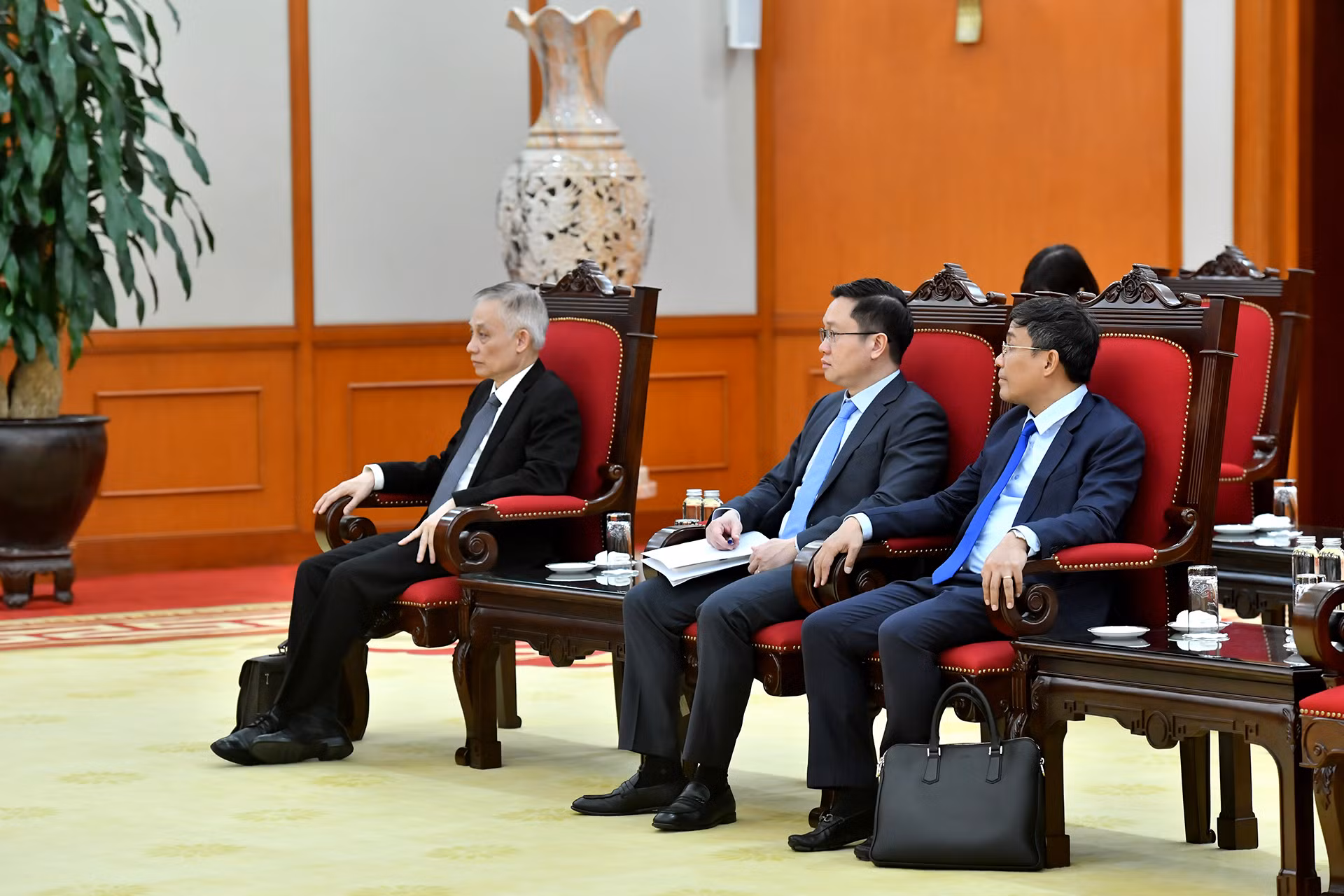 Các đại biểu Việt Nam tham dự buổi tiếp. Các đại biểu Việt Nam tham dự buổi tiếp.