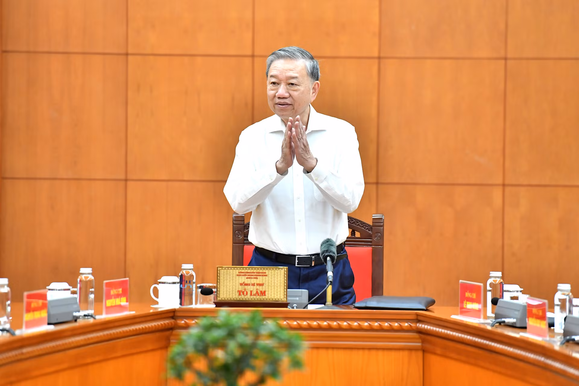 Tổng Bí thư Tô Lâm chủ trì cuộc họp Tiểu ban Điều lệ Đảng.