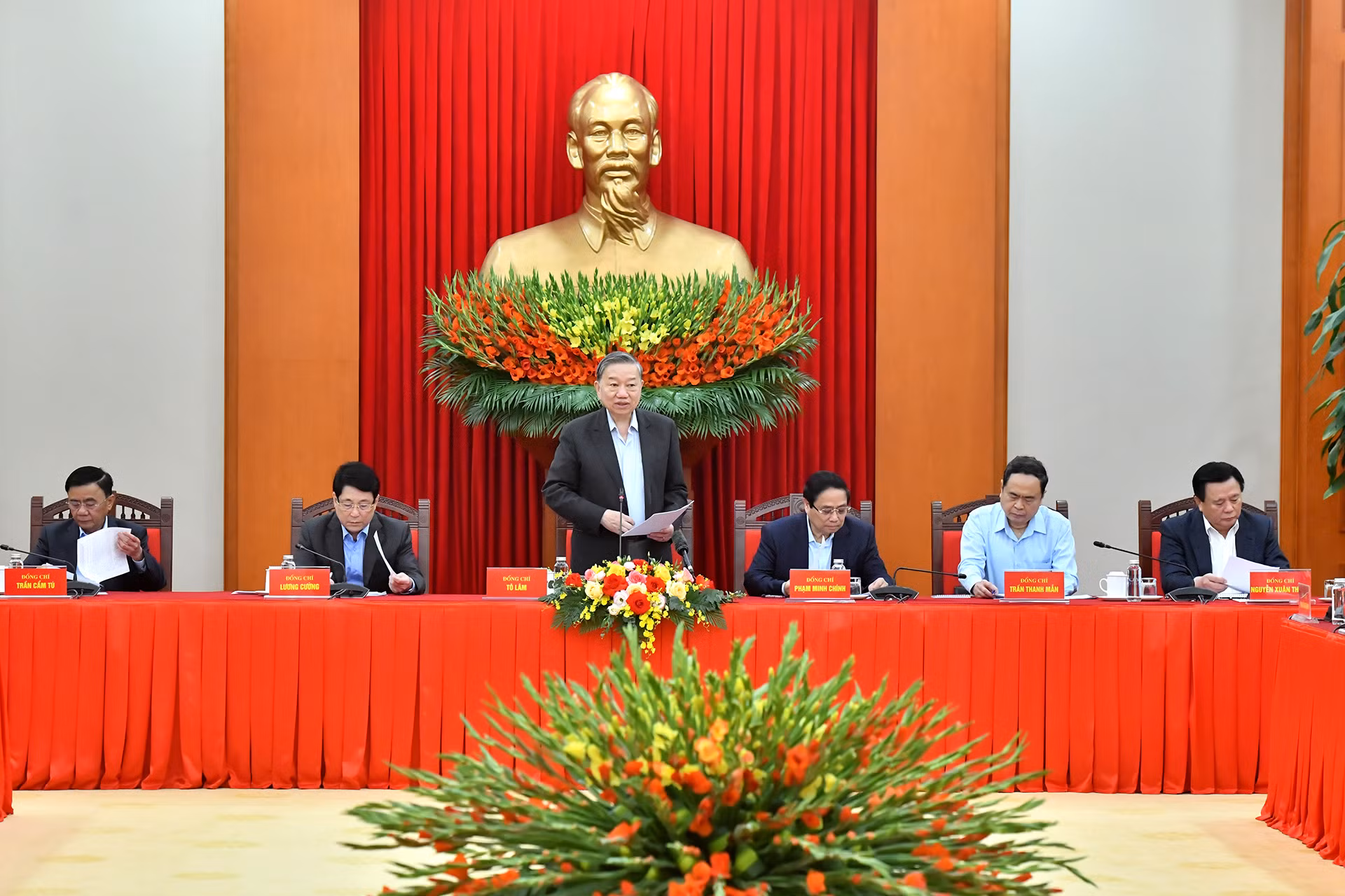 Tổng Bí thư Tô Lâm phát biểu chỉ đạo phiên họp.
