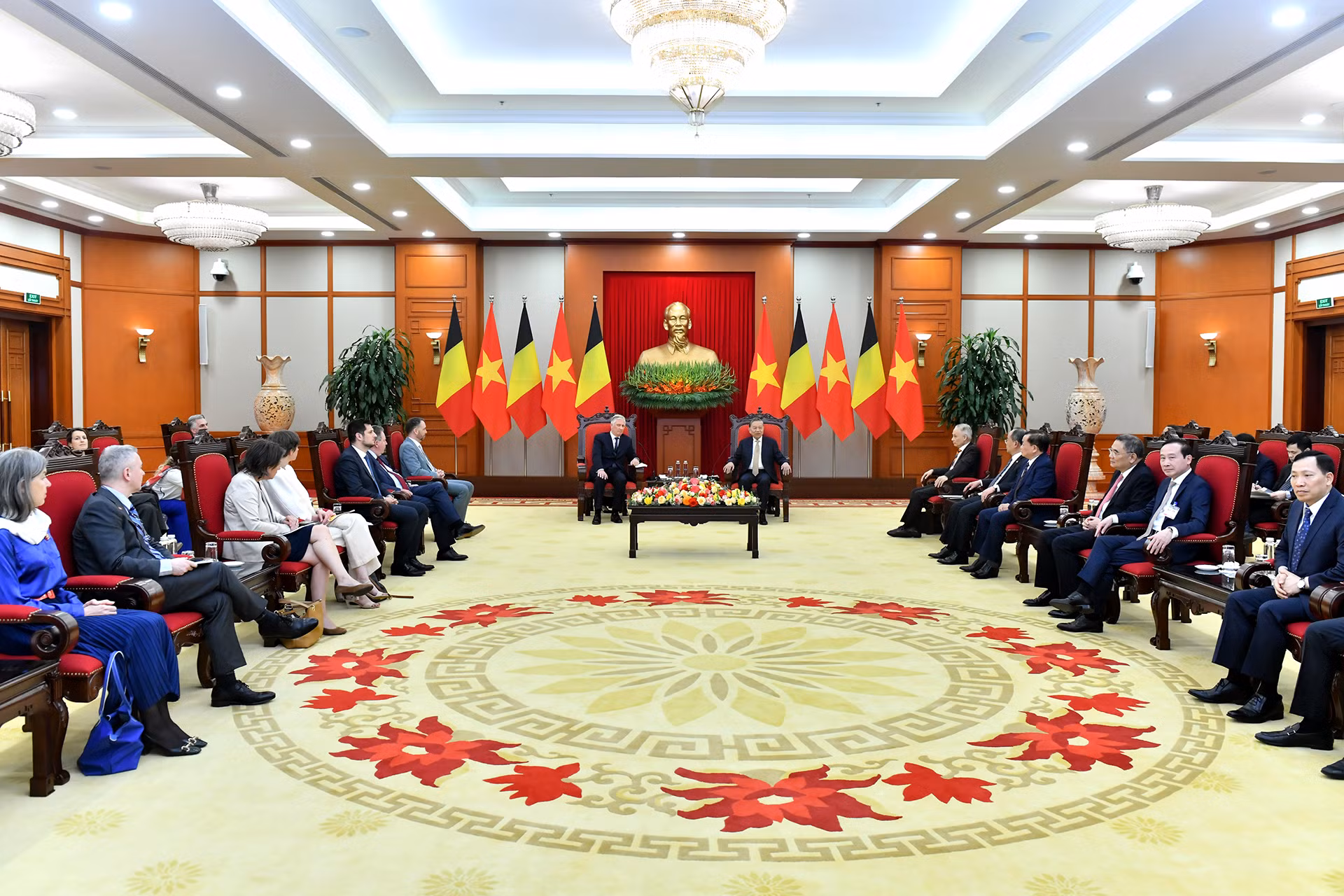 Quang cảnh buổi tiếp.