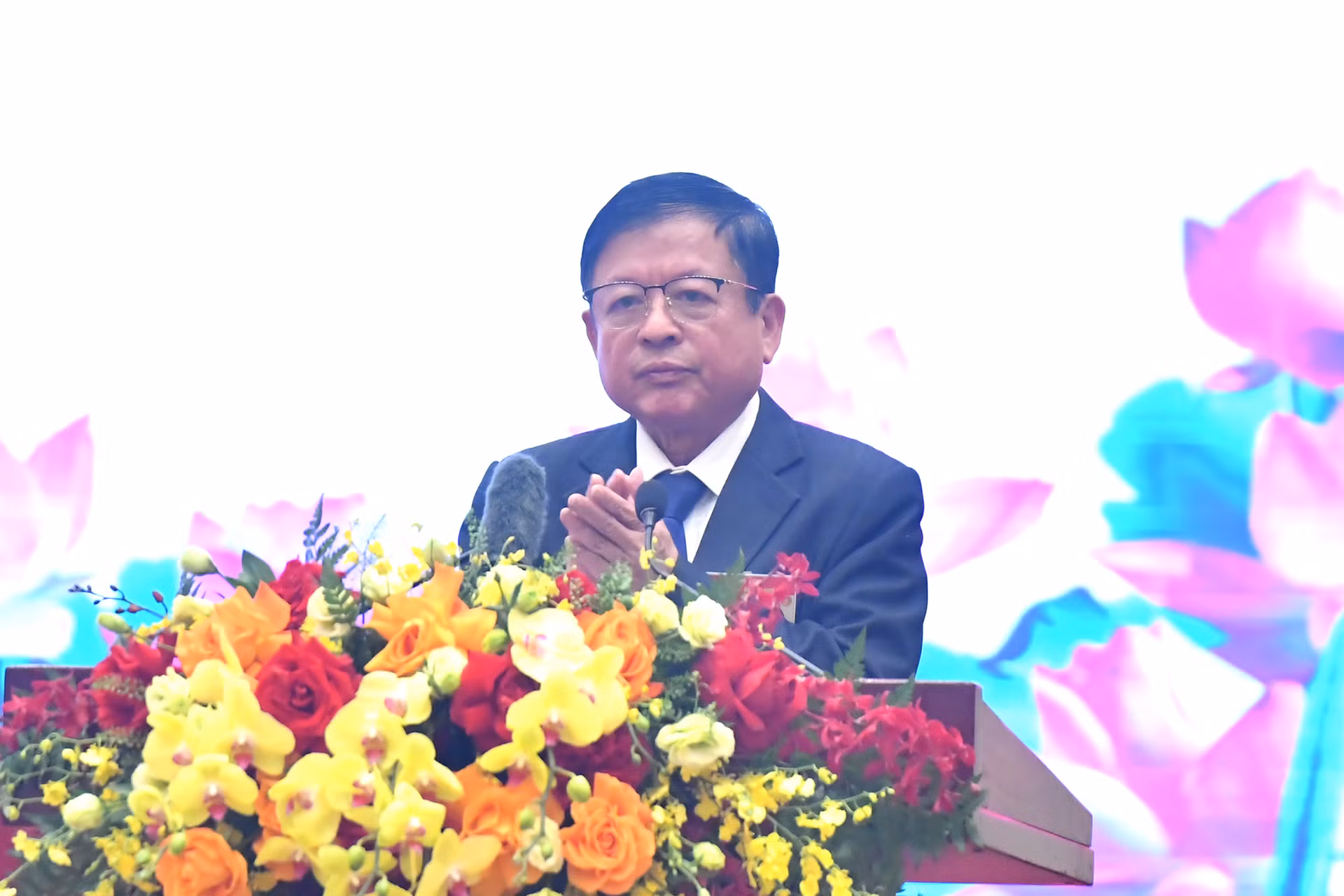 Nhạc sĩ Đỗ Hồng Quân, Chủ tịch Liên hiệp các hội Văn học nghệ thuật Việt Nam phát biểu.