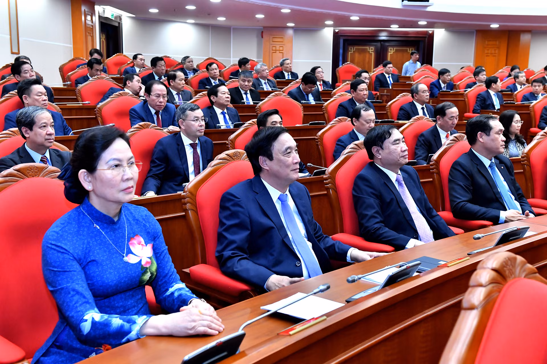 Các đại biểu tham dự phiên bế mạc hội nghị.