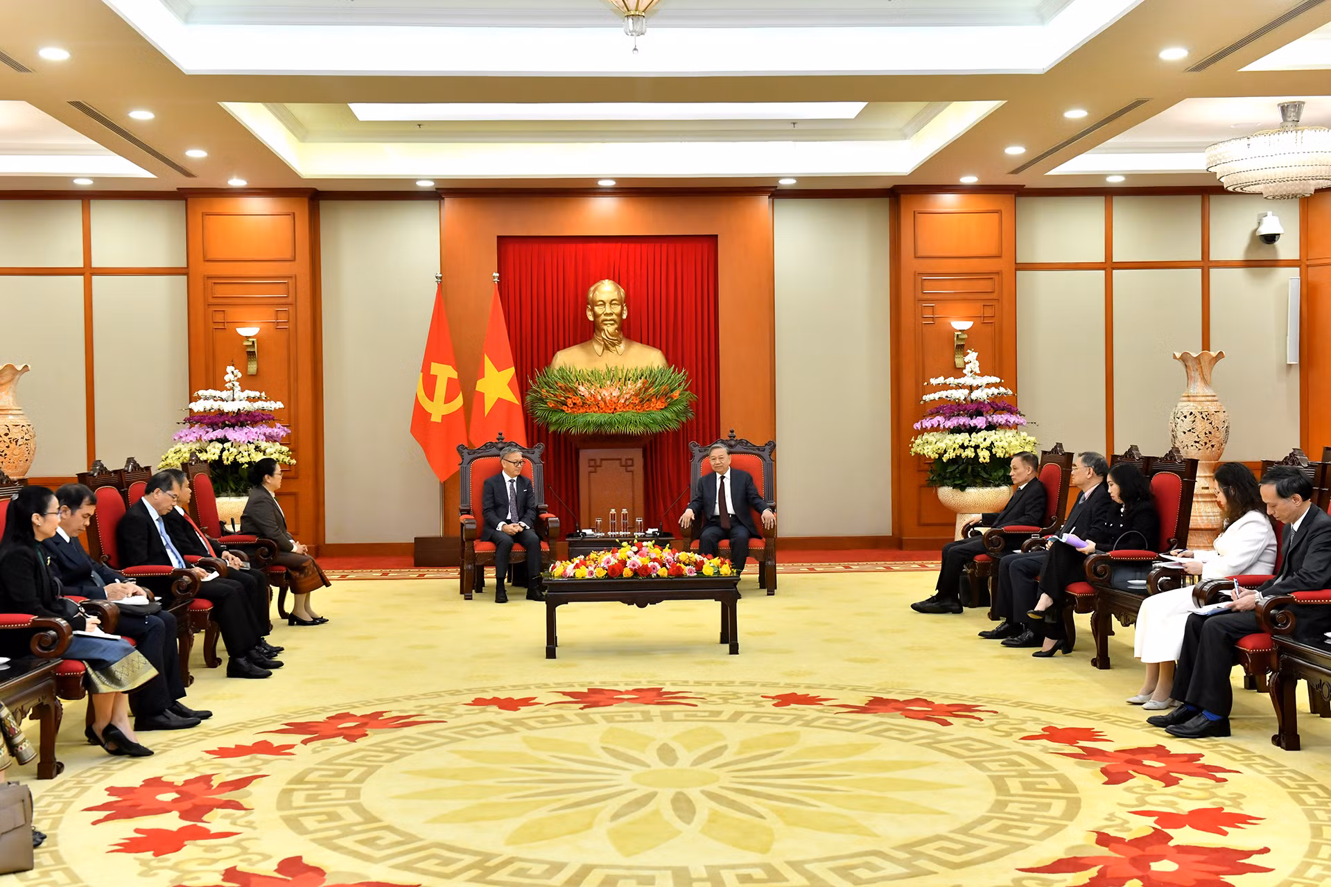 Quang cảnh buổi tiếp.