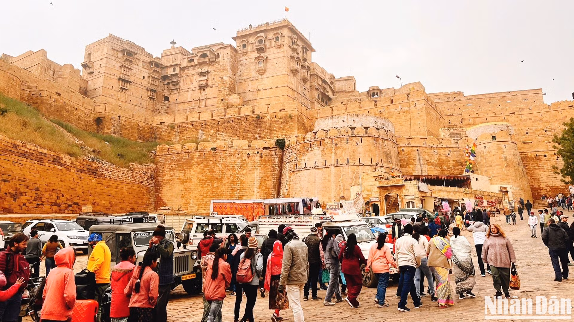 Jaisalmer- "Kho báu" sau bức tường vàng ảnh 3