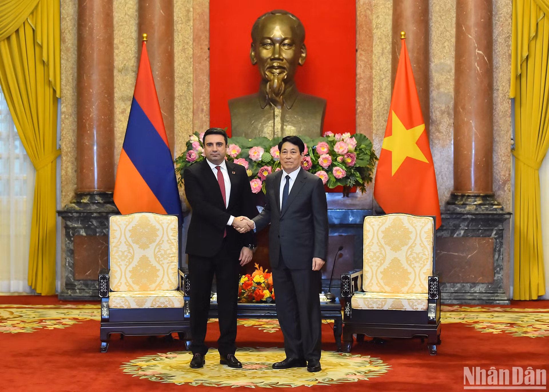 Chủ tịch nước Lương Cường tiếp Chủ tịch Quốc hội Cộng hòa Armenia Alen Simonyan.