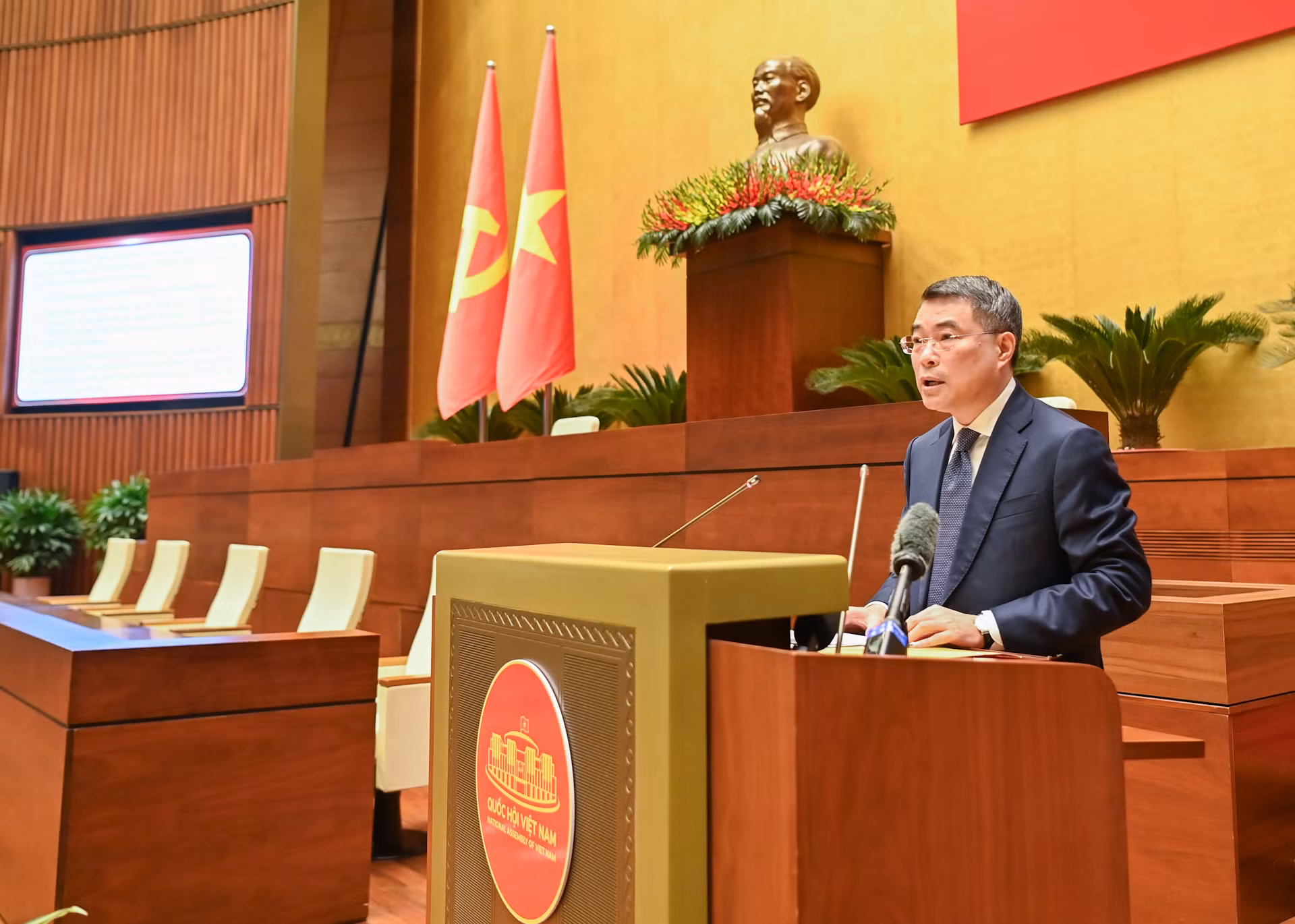 [Ảnh] Tổng Bí thư Tô Lâm phát biểu chỉ đạo tại Hội nghị toàn quốc quán triệt Nghị quyết Hội nghị Trung ương 11 khóa XIII ảnh 9