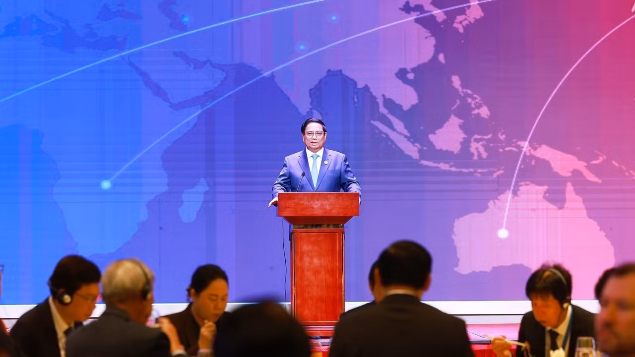 Thủ tướng Phạm Minh Chính phát biểu tại buổi ăn sáng và giao lưu với Hội đồng Tư vấn Kinh doanh ASEAN. (Ảnh: Dương Giang-TTXVN) Thủ tướng Phạm Minh Chính phát biểu tại buổi ăn sáng và giao lưu với Hội đồng Tư vấn Kinh doanh ASEAN. (Ảnh: Dương Giang-TTXVN)