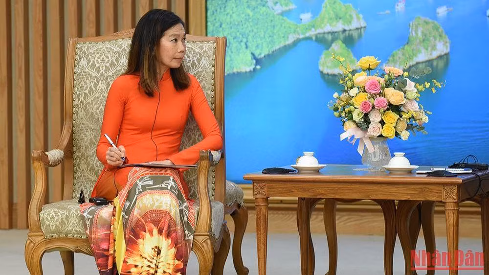 Bà Pauline Tamesis, Điều phối viên thường trú của Liên hợp quốc (LHQ) tại Việt Nam phát biểu. Bà Pauline Tamesis, Điều phối viên thường trú của Liên hợp quốc (LHQ) tại Việt Nam phát biểu.