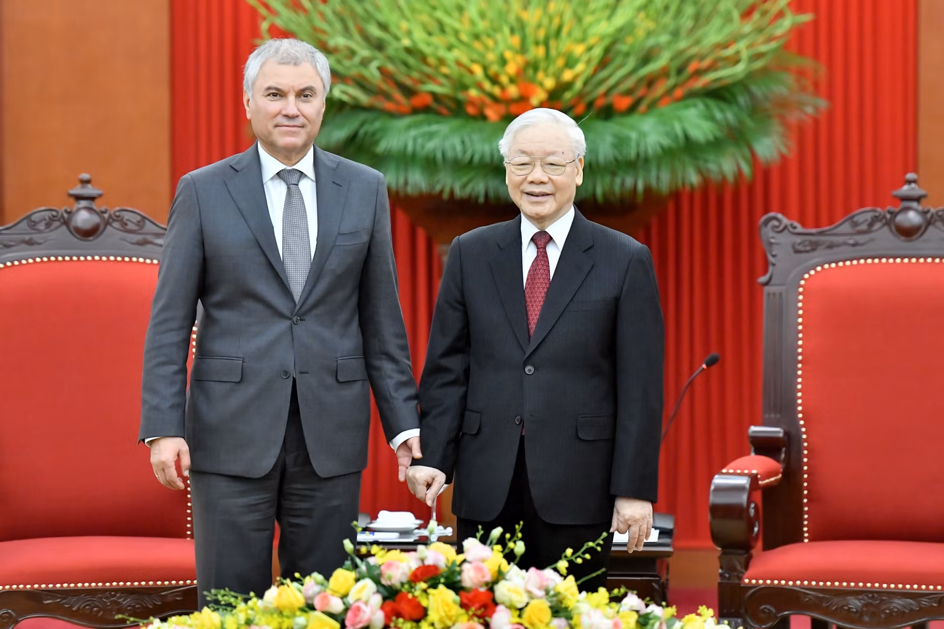Tổng Bí thư Nguyễn Phú Trọng với Chủ tịch Duma Quốc gia Nga Vyacheslav Viktorovich Volodin tại buổi tiếp.