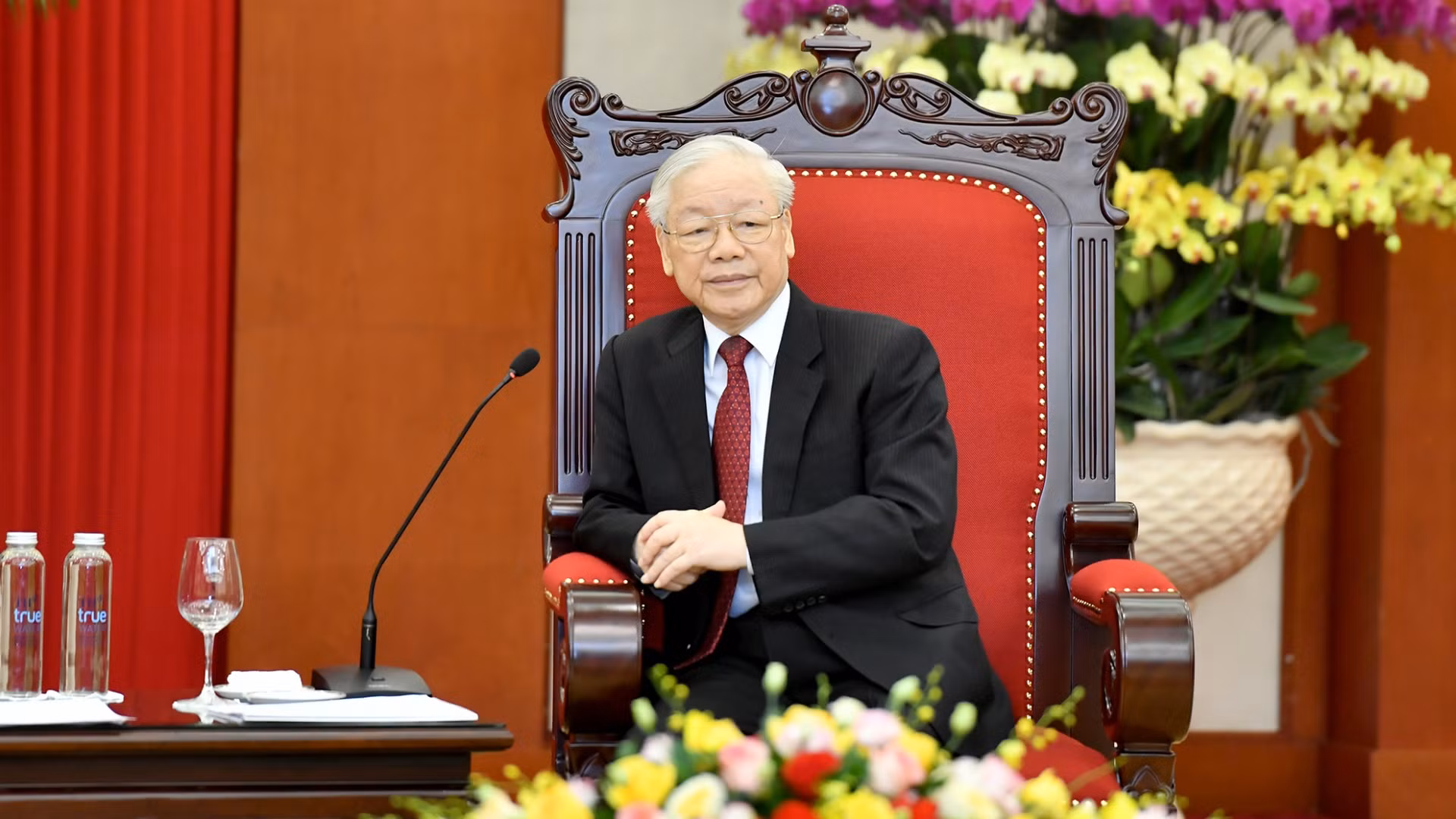 Tổng Bí thư Nguyễn Phú Trọng phát biểu tại buổi tiếp Chủ tịch Duma Quốc gia Nga Vyacheslav Viktorovich Volodin.