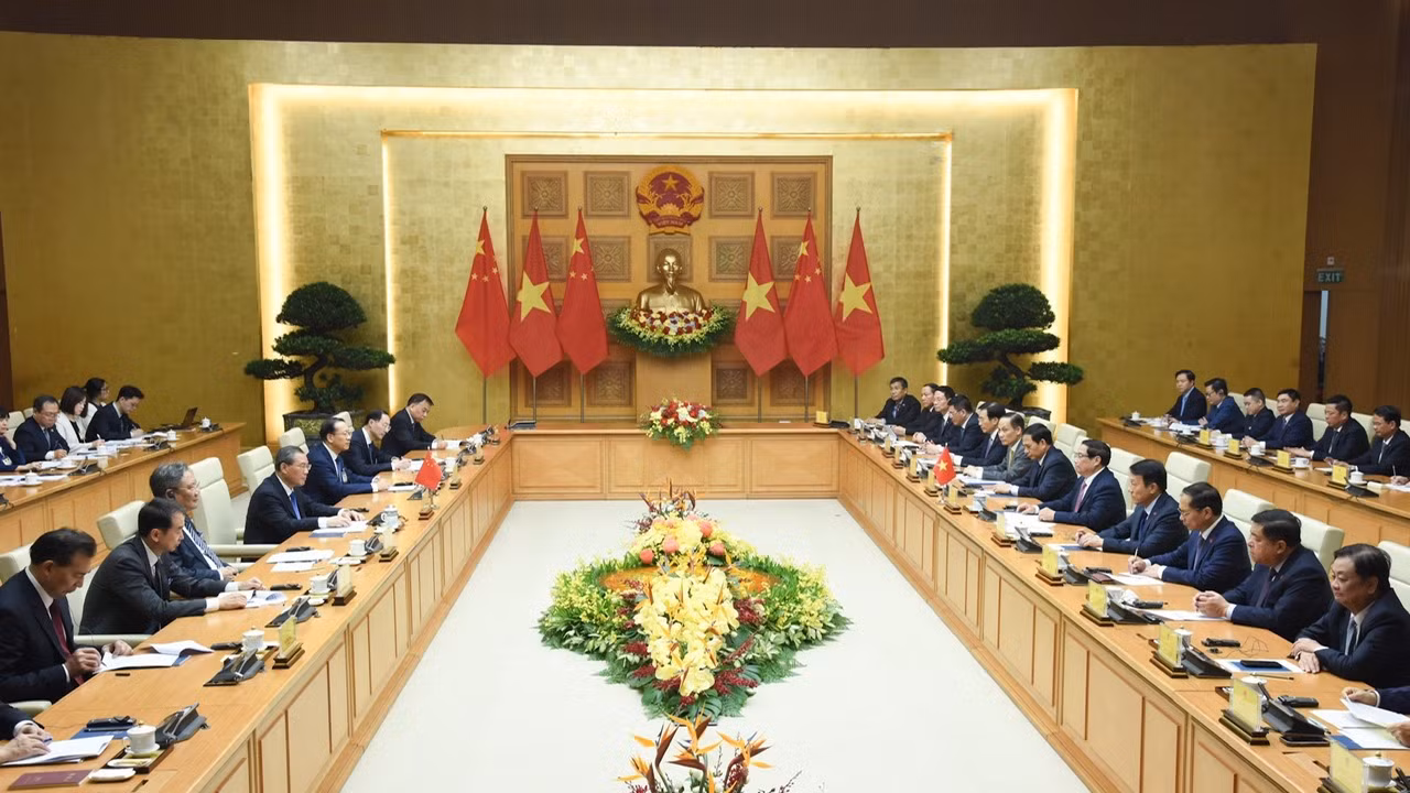 Quang cảnh buổi hội đàm. Quang cảnh buổi hội đàm.