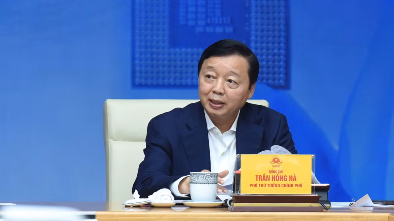 Phó Thủ tướng Trần Hồng Hà phát biểu tại Hội nghị.