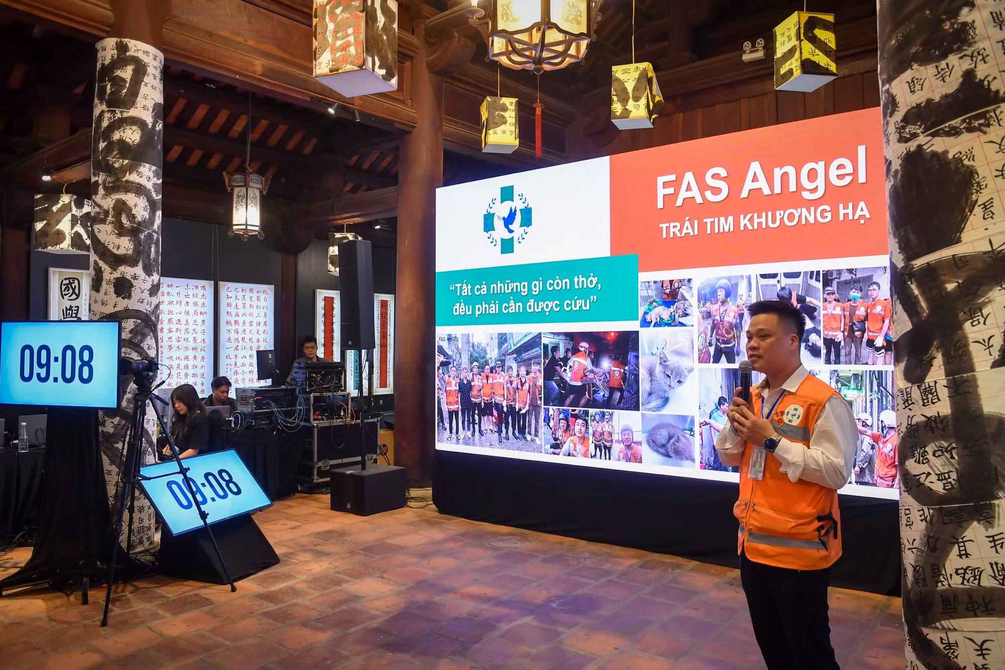Phạm Quốc Việt, đại diện FAS Angel trình bày về dự án tại vòng Chung kết.