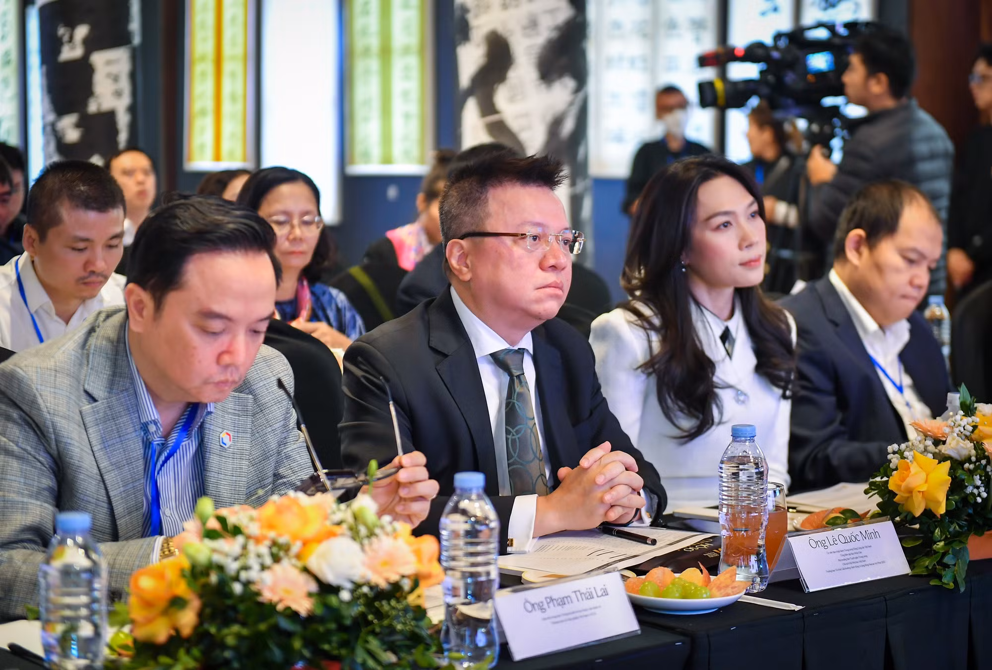 Hội đồng giám khảo là những nhà hoạt động xã hội, đại diện các bộ, ban, ngành, nhà lãnh đạo các tổ chức có sức ảnh hưởng trong nước và quốc tế.