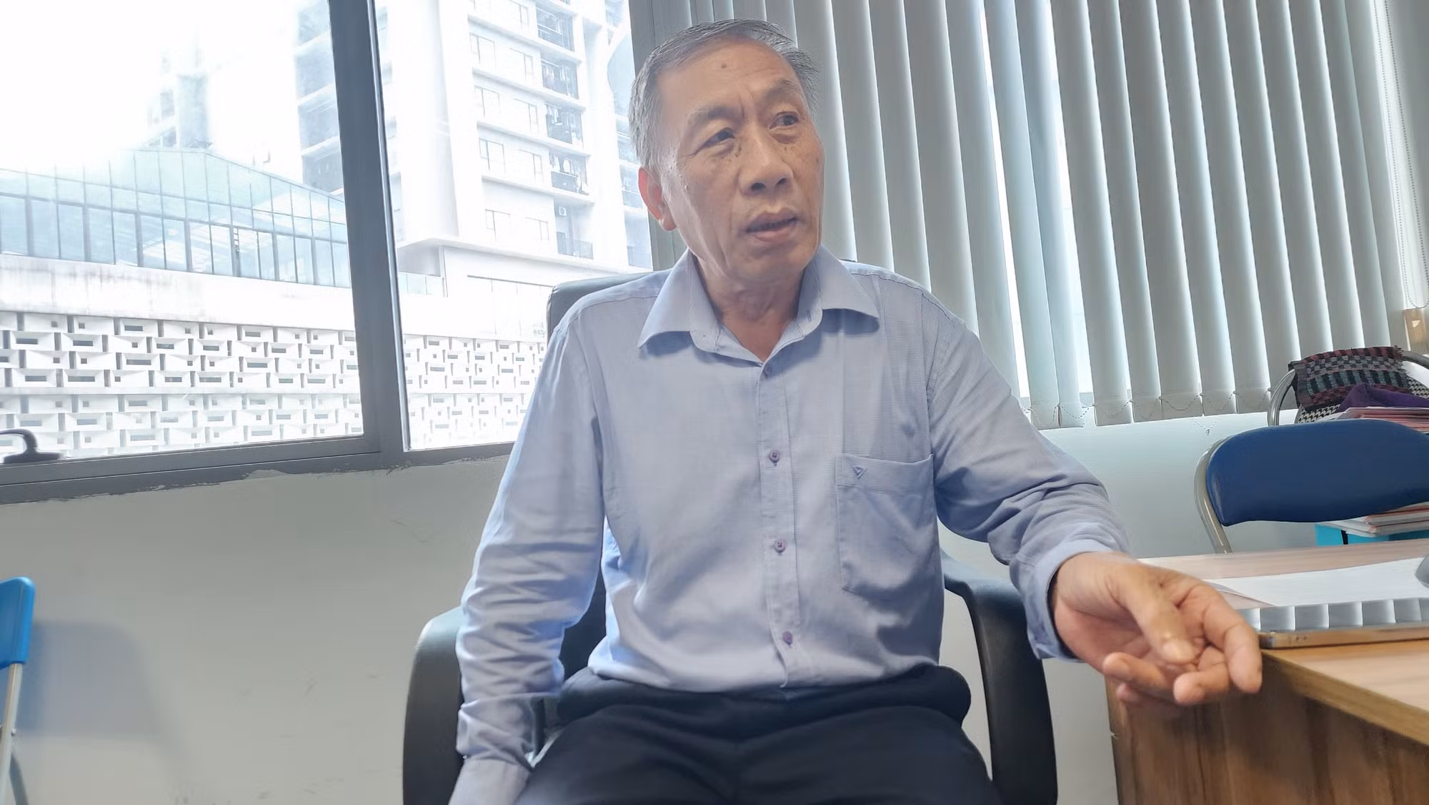 Theo PGS, TS Lưu Đức Hải, đã đến lúc các địa phương cần chủ động xây dựng các bản đồ nguy cơ sạt lở, nguy cơ tai biến môi trường để ứng dụng vào thực tế. Theo PGS, TS Lưu Đức Hải, đã đến lúc các địa phương cần chủ động xây dựng các bản đồ nguy cơ sạt lở, nguy cơ tai biến môi trường để ứng dụng vào thực tế.