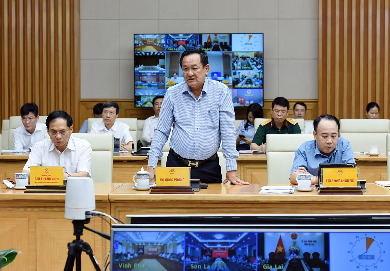 Thứ trưởng Quốc phòng Võ Minh Lương phát biểu.