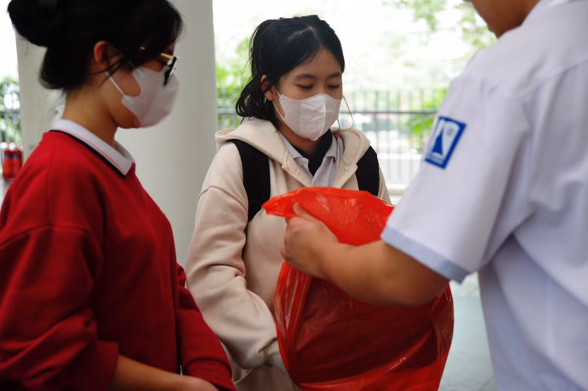 Học sinh quyên góp giấy, pin cũ để tái chế, lan toả ý thức bảo vệ môi trường