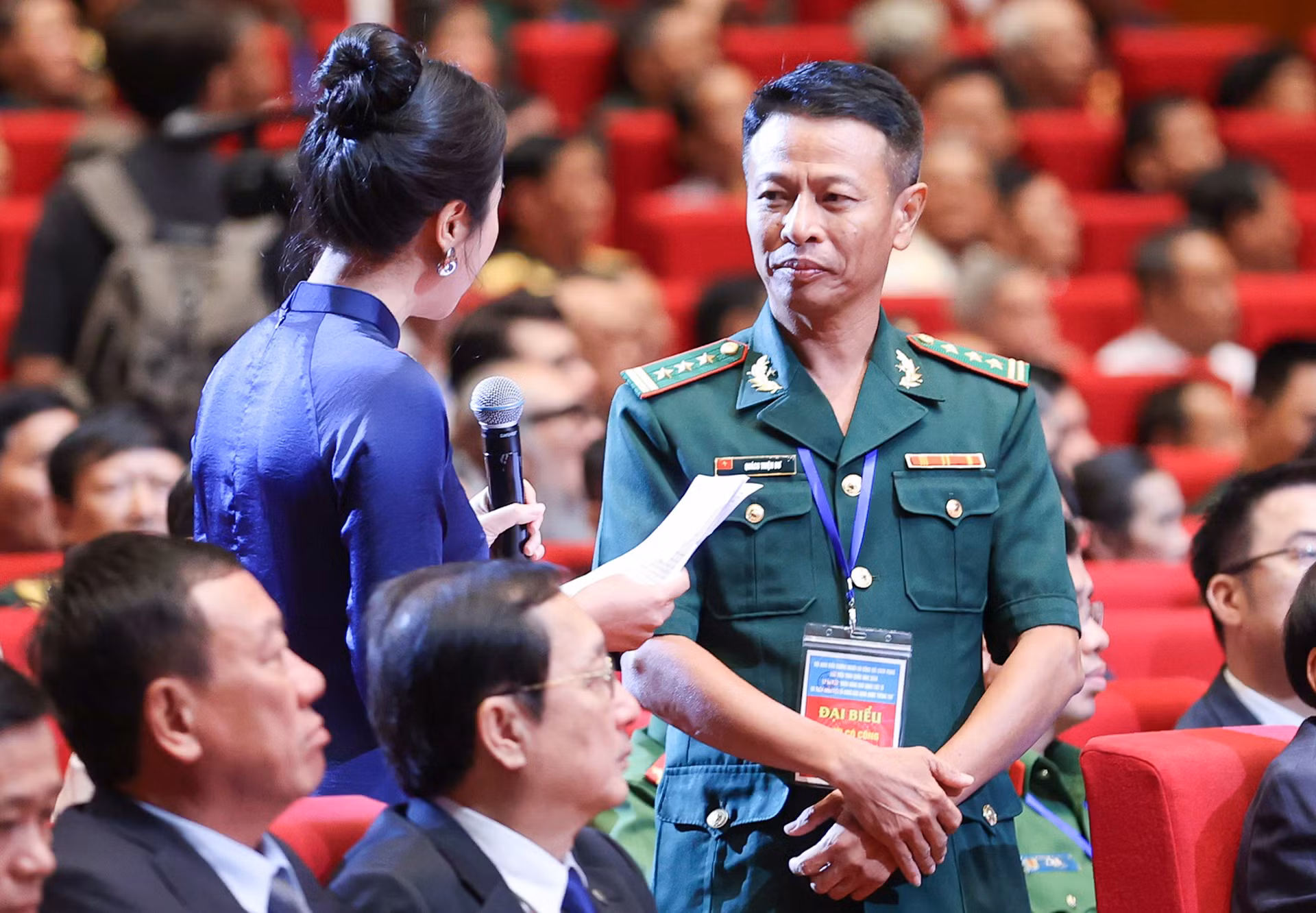 Thượng tá Quách Thiện Dư, Chính trị viên, Đồn Biên phòng La Êê, Bộ Chỉ huy Bộ đội Biên phòng tỉnh Quảng Nam, chia sẻ tại Hội nghị tri ân người có công với cách mạng năm 2024.