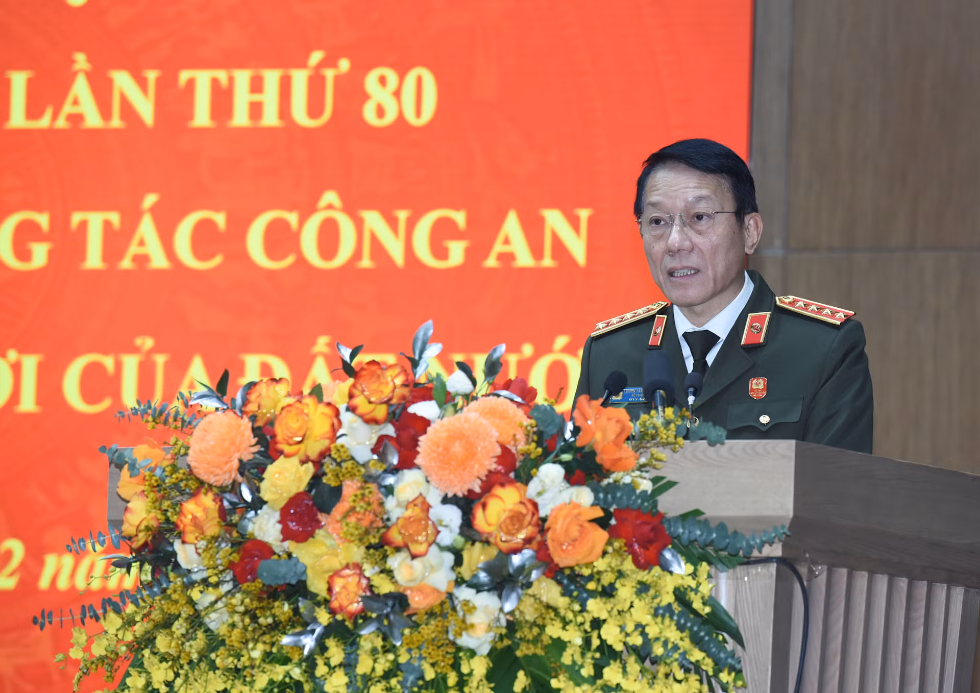 Bộ trưởng Công an Lương Tam Quang phát biểu tại hội nghị. Bộ trưởng Công an Lương Tam Quang phát biểu tại hội nghị.