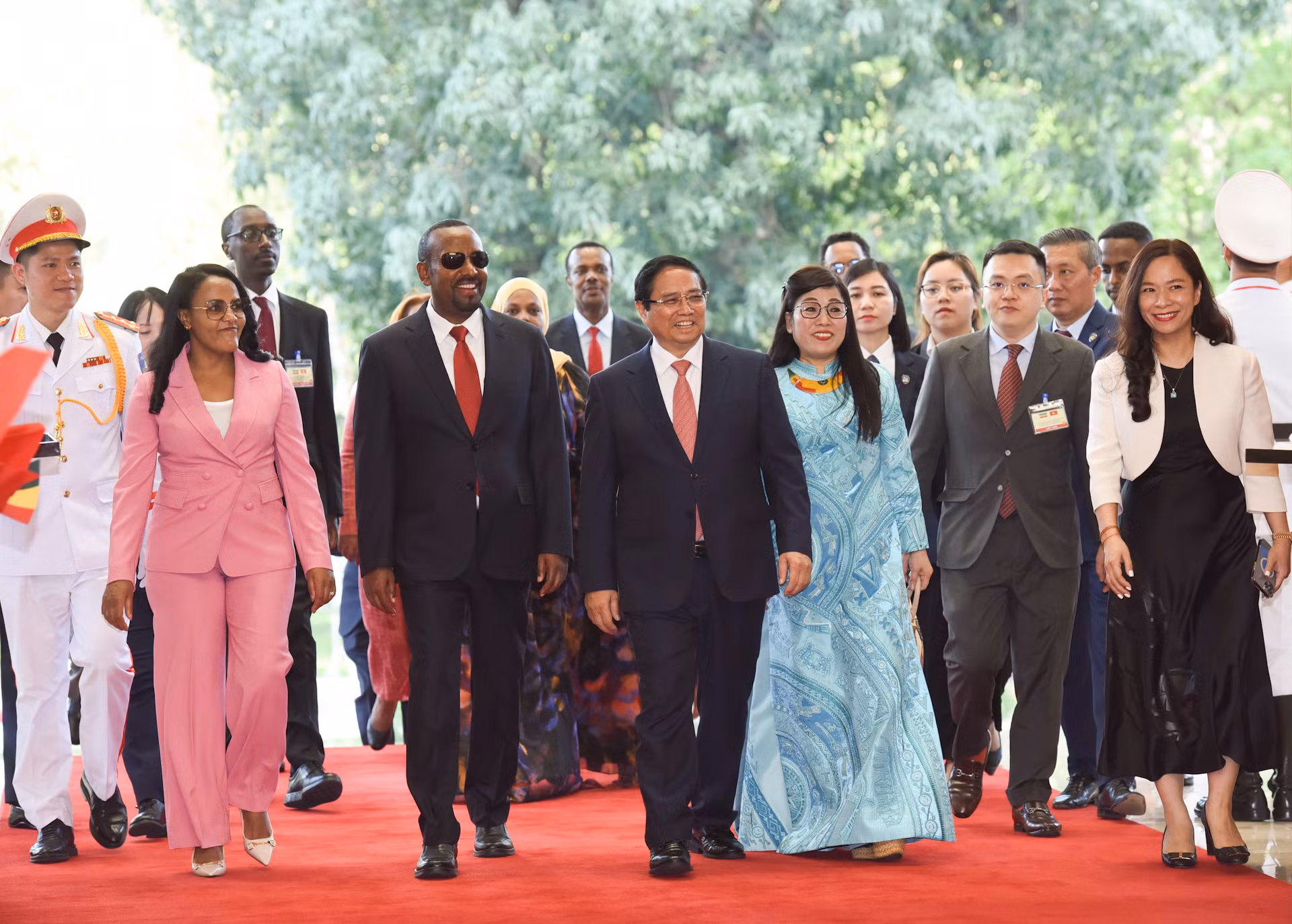 Thủ tướng Phạm Minh Chính và Phu nhân cùng Thủ tướng Ethiopia Abiy Ahmed Ali và Phu nhân.