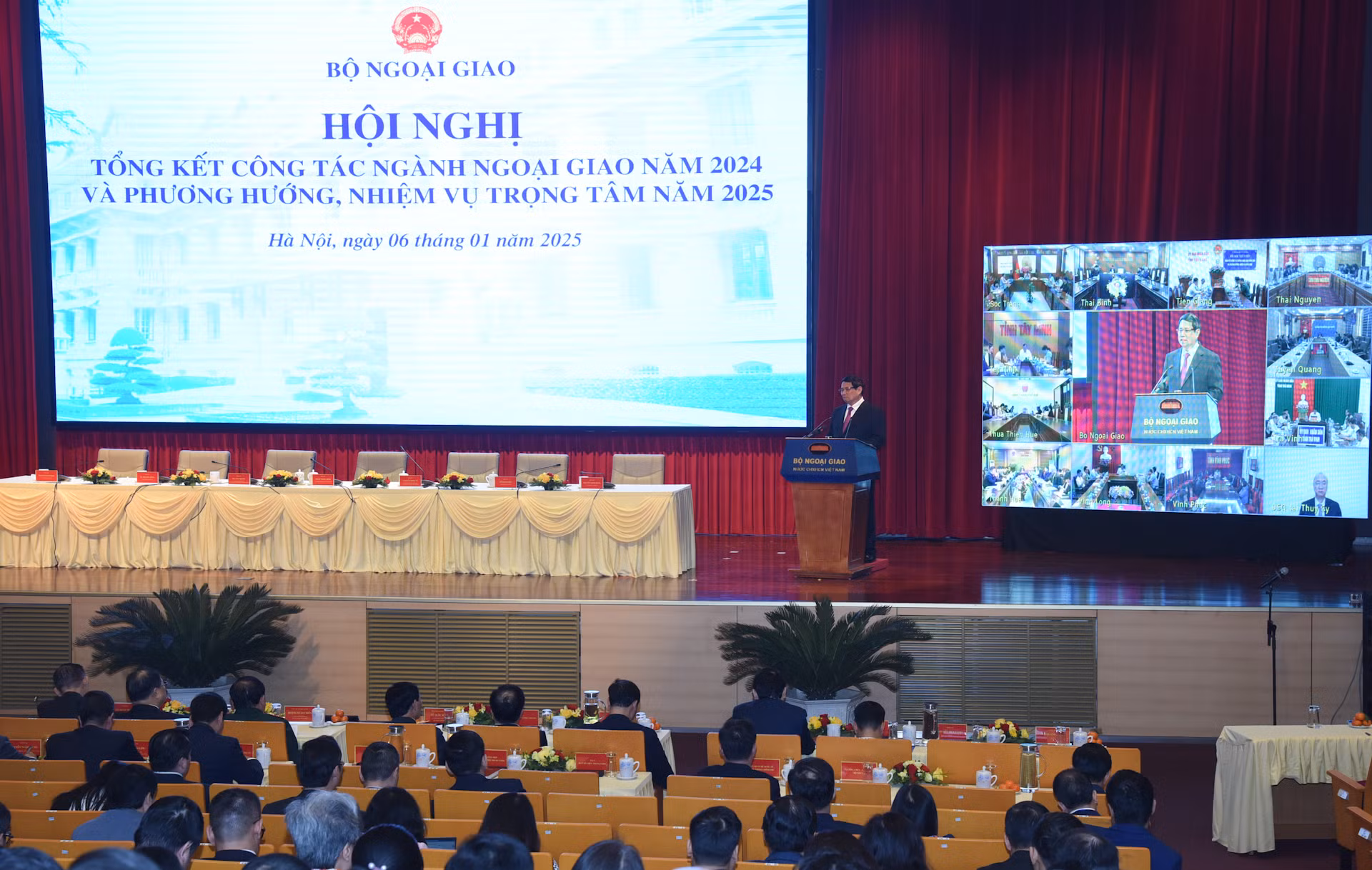 Quang cảnh hội nghị.