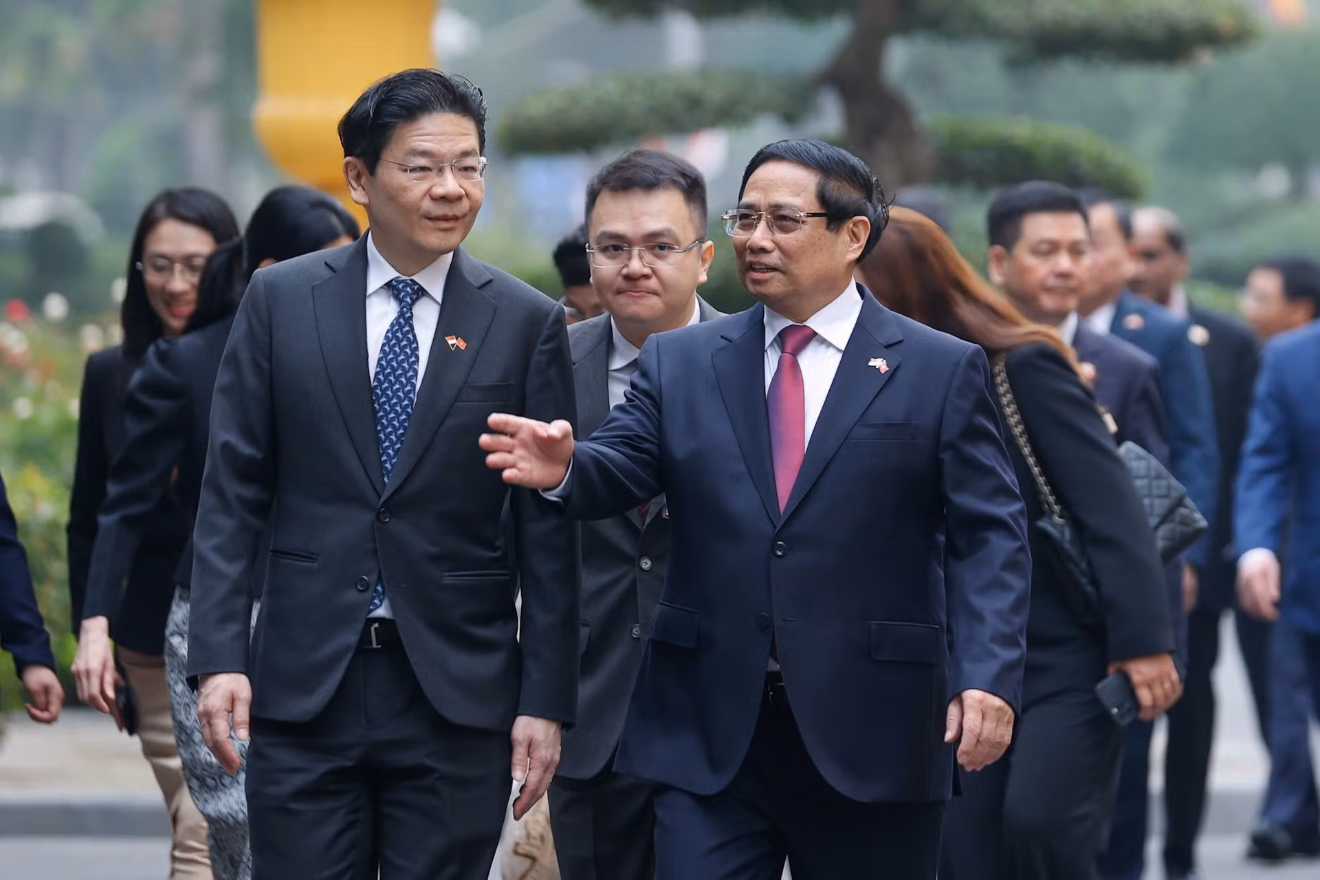Thủ tướng Phạm Minh Chính và Thủ tướng nước Cộng hòa Singapore Lawrence Wong.